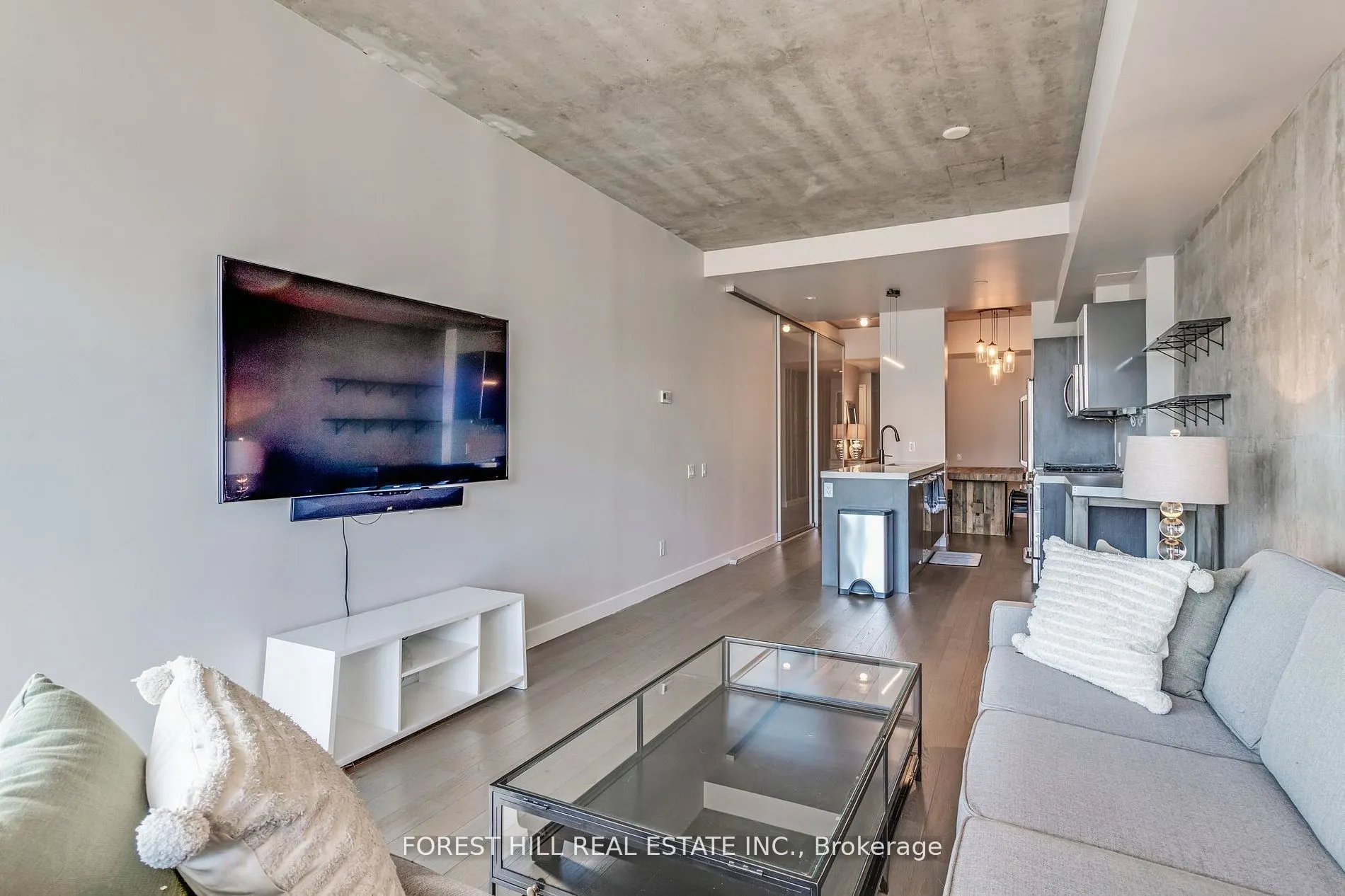 25 Stafford Street, #403