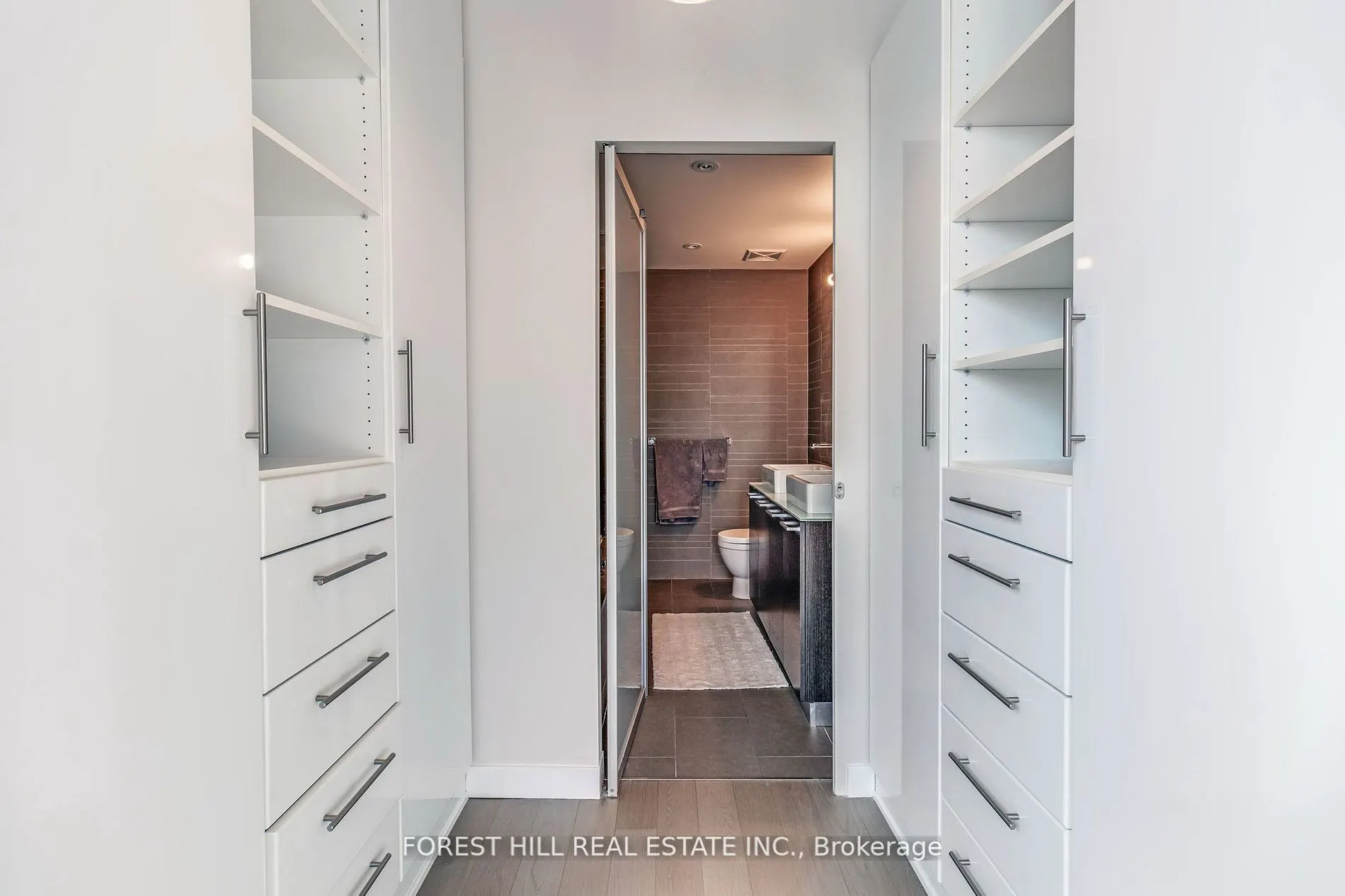 25 Stafford Street, #403