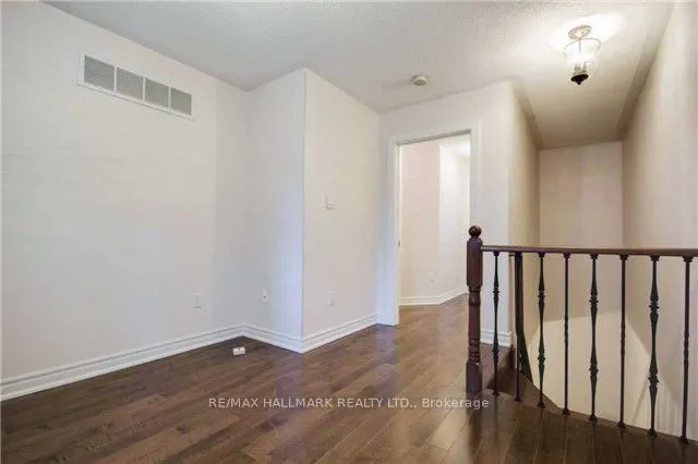 24 Glendora Avenue, #24