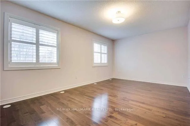 24 Glendora Avenue, #24