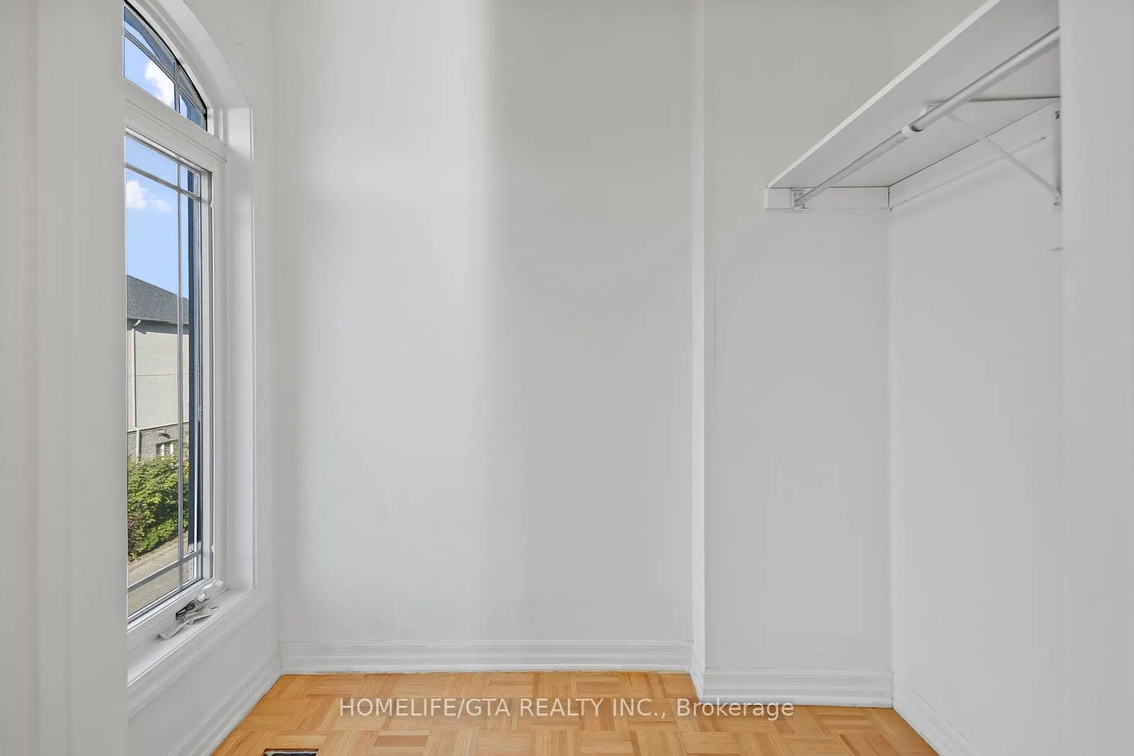 118 Finch Avenue W, #36