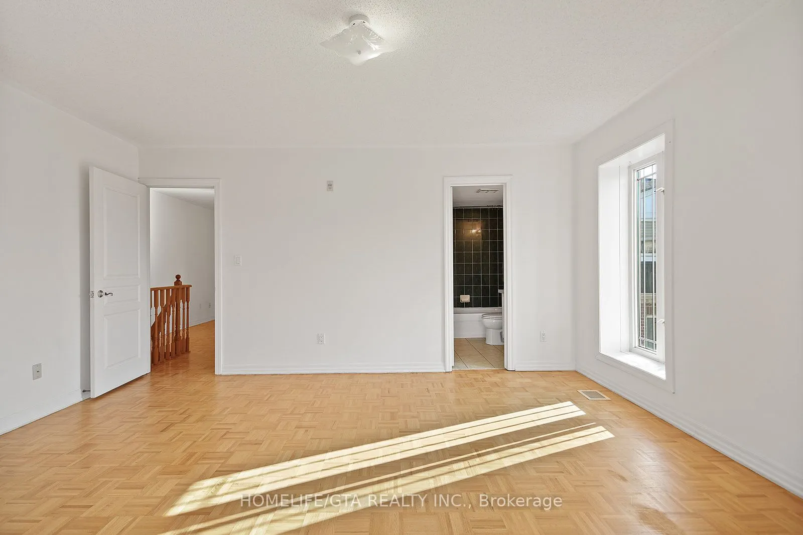 118 Finch Avenue W, #36