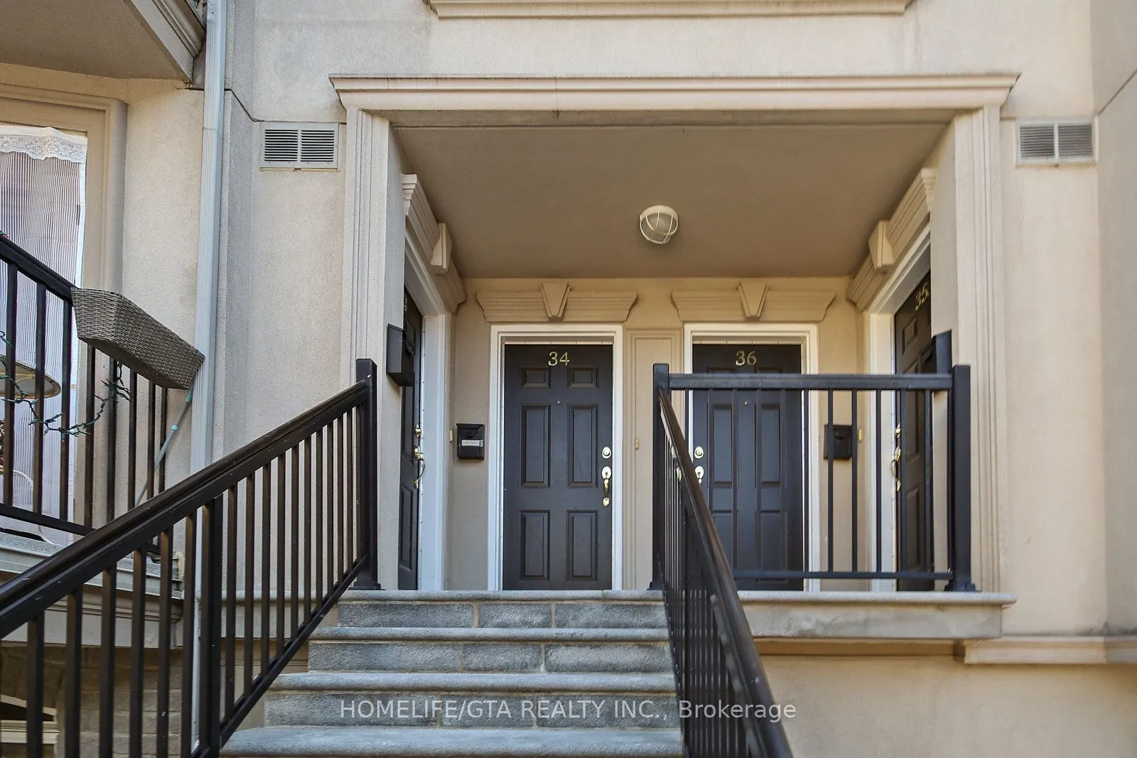 118 Finch Avenue W, #36