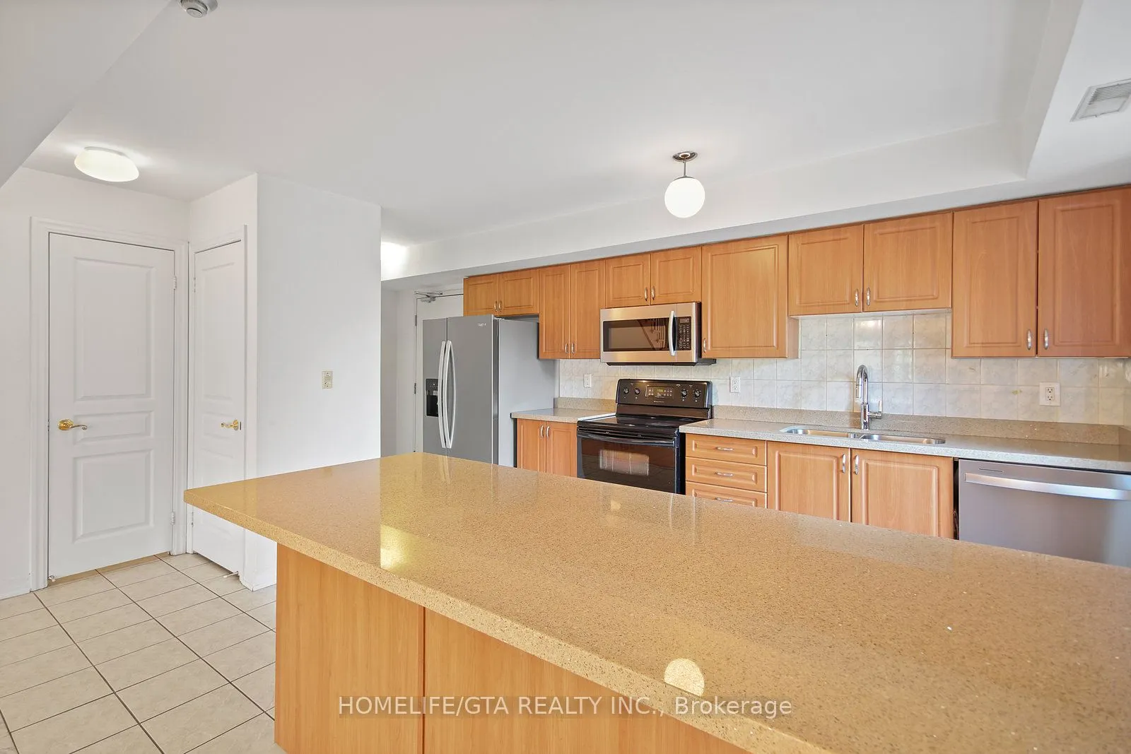 118 Finch Avenue W, #36