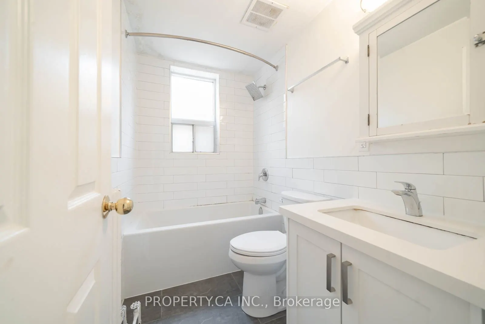 781 St Clair Avenue W, #5