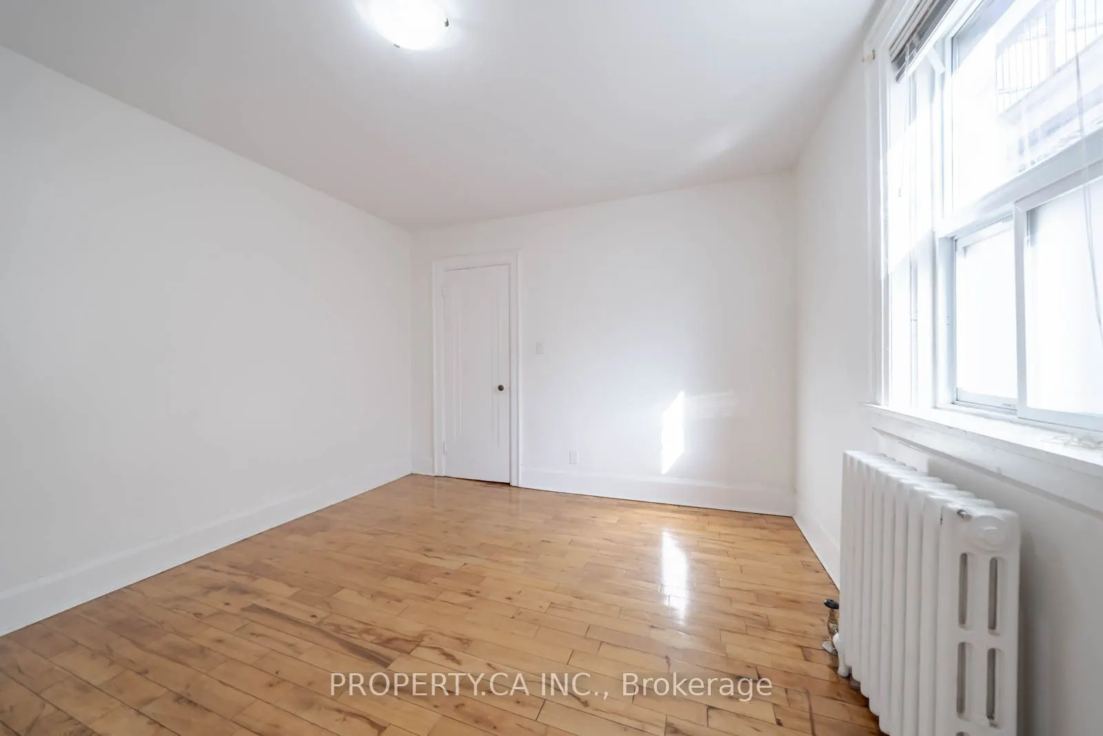 781 St Clair Avenue W, #5