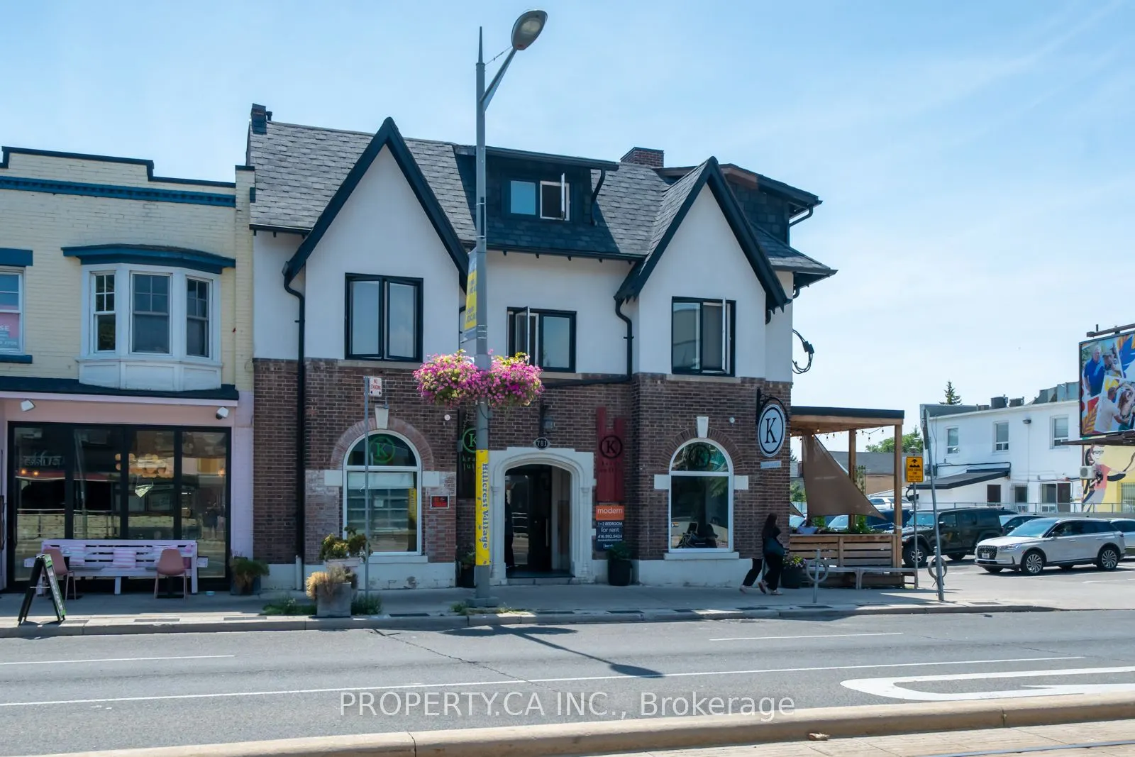 781 St Clair Avenue W, #5