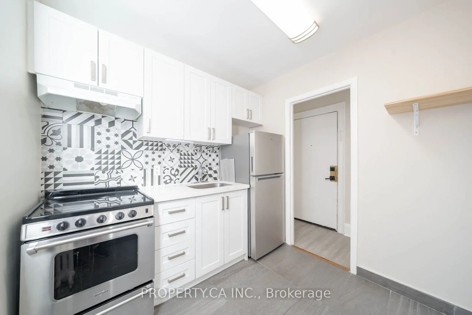 781 St Clair Avenue W, #3