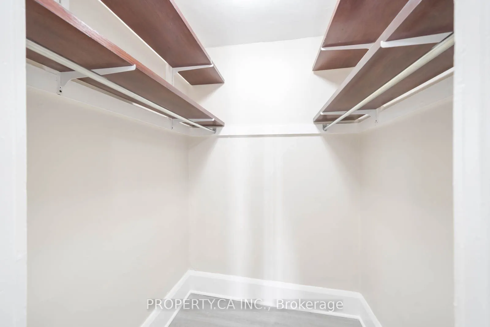 781 St Clair Avenue W, #3