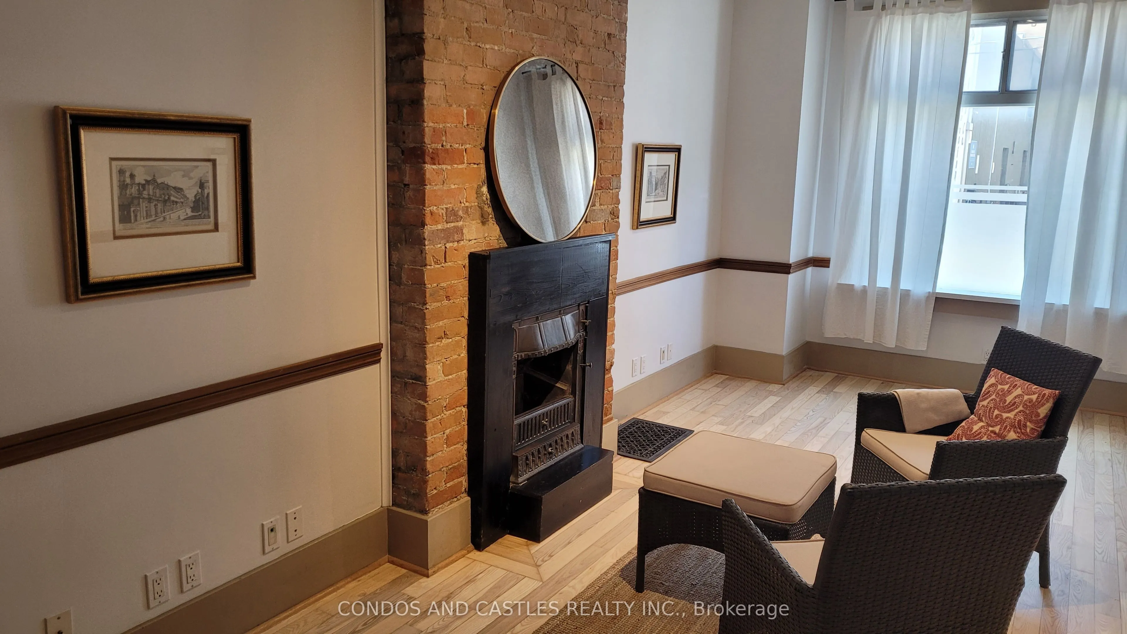 467 Richmond Street E, #1