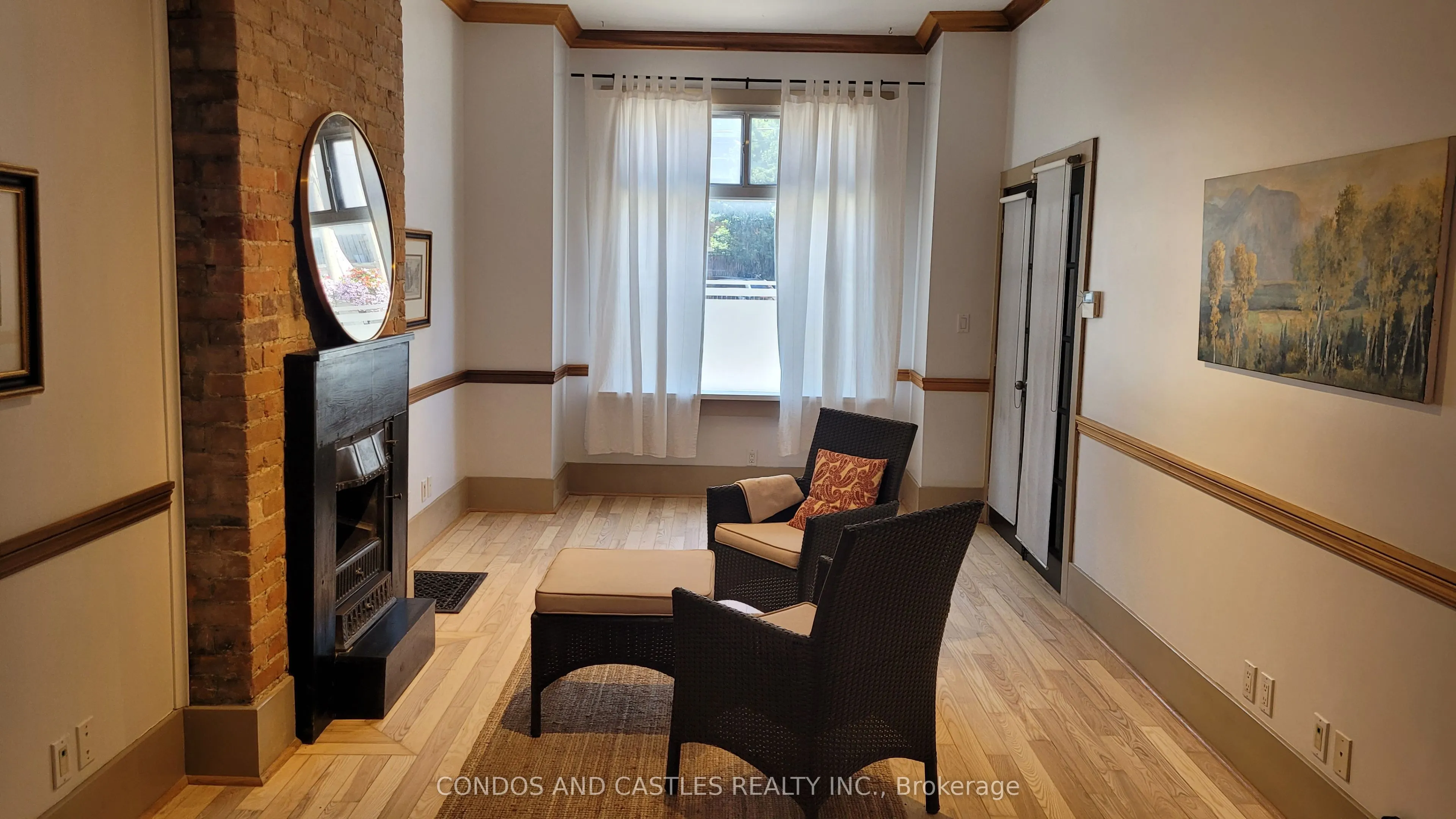 467 Richmond Street E, #1
