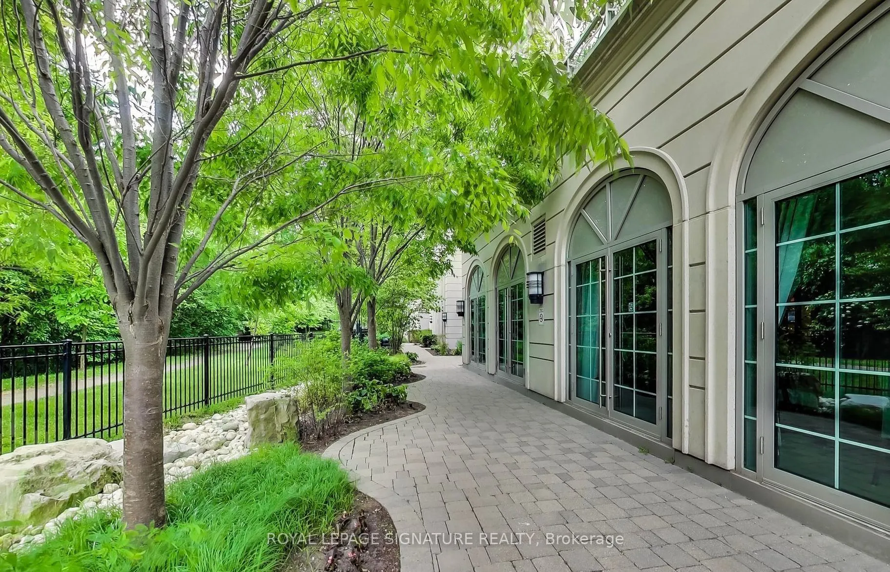10 Bloorview Place, #509
