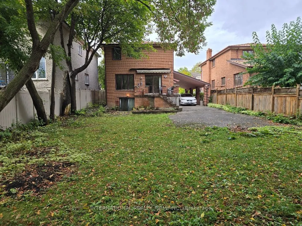 607 Coldstream Avenue