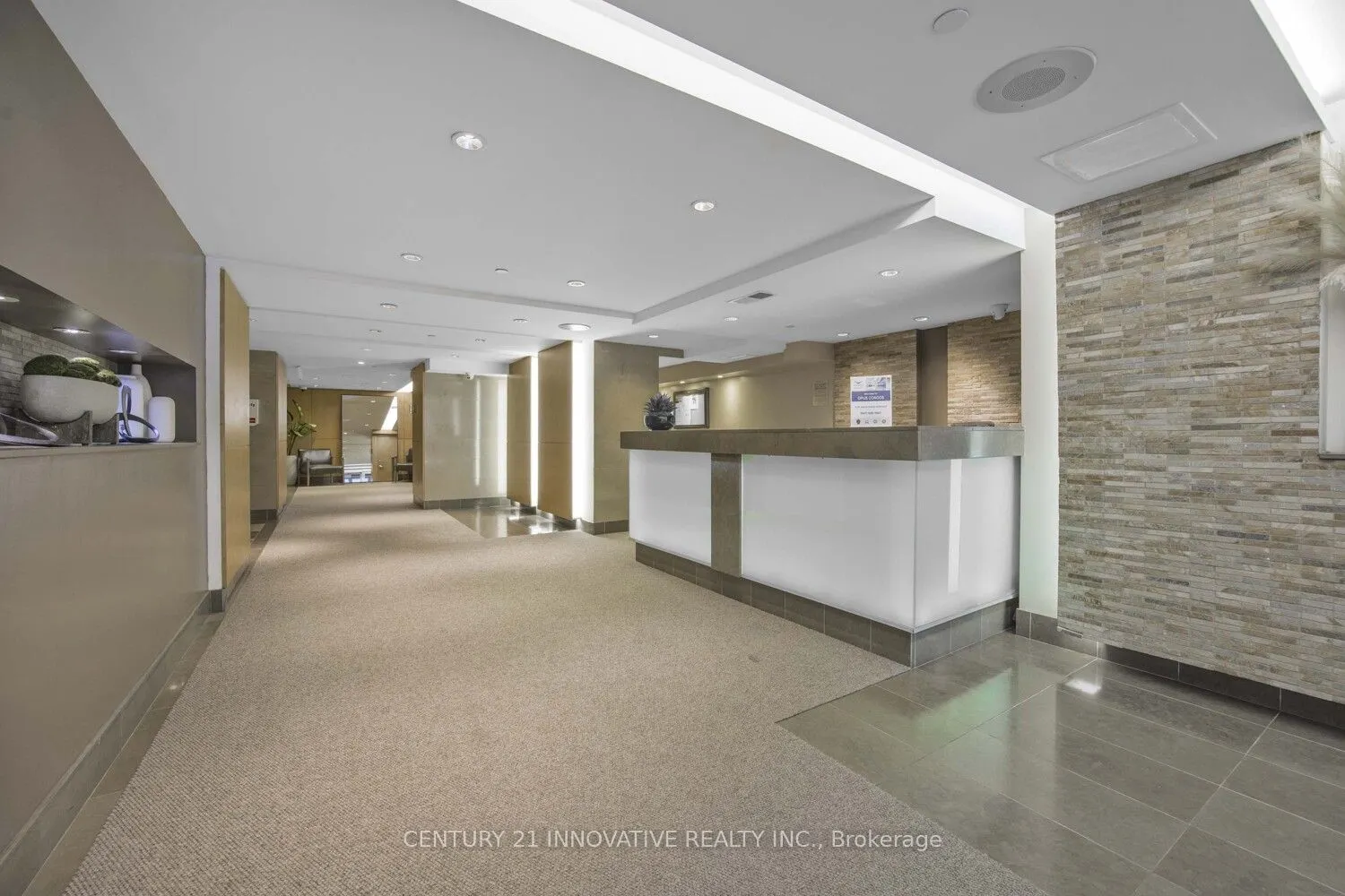 220 Victoria Street, #1505