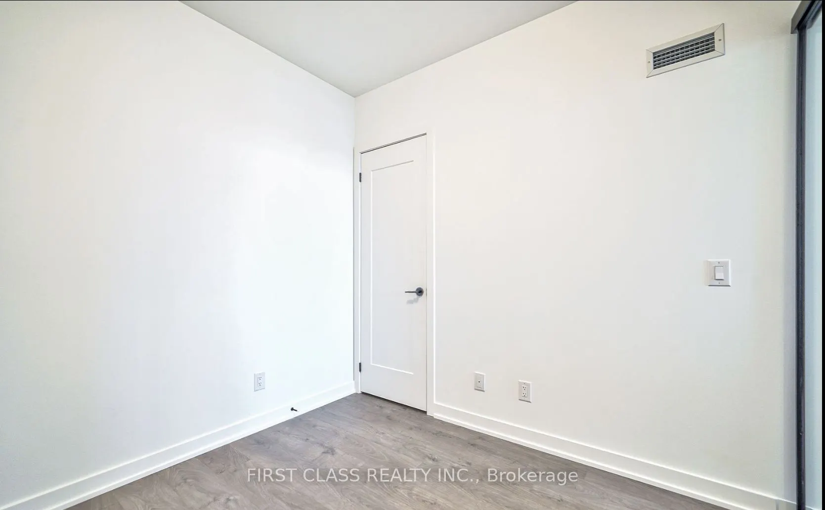 5 Defries Street, #1005
