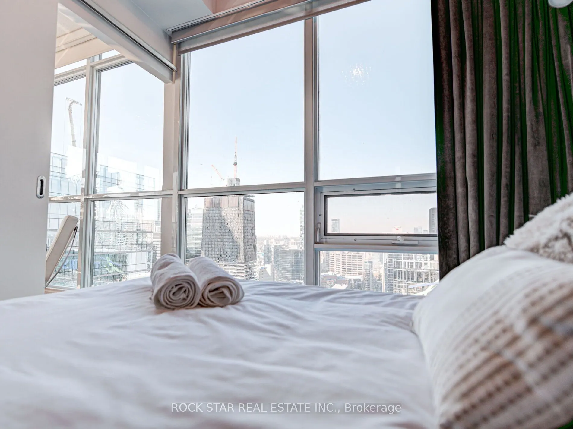 55 Bremner Boulevard, #4501
