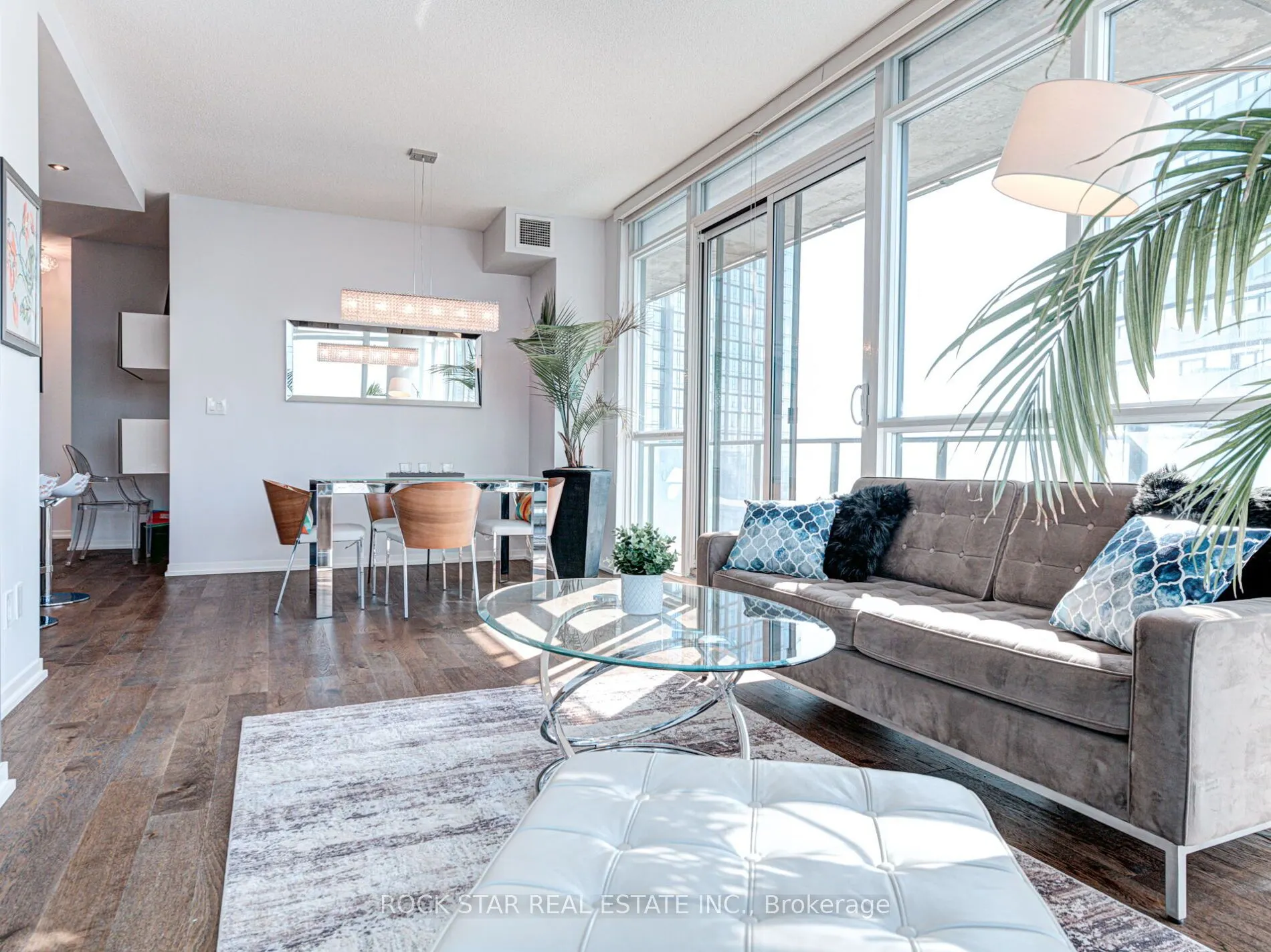 55 Bremner Boulevard, #4501