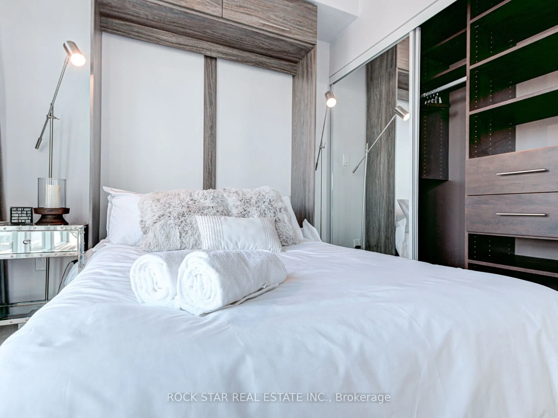 55 Bremner Boulevard, #4501