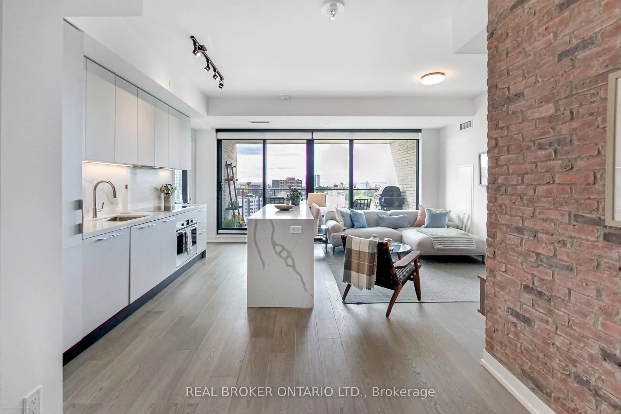 200 Sudbury Street, #1203