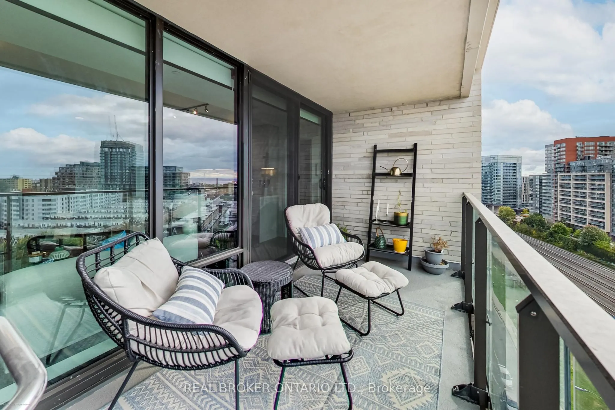 200 Sudbury Street, #1203