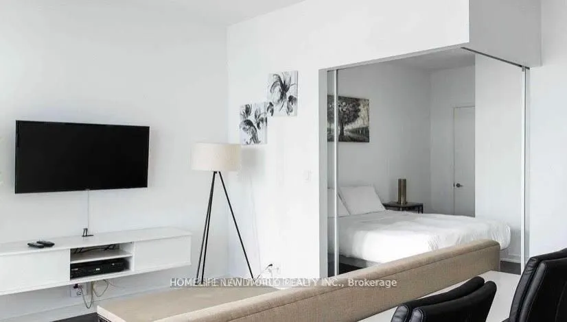 12 York Street, #1411