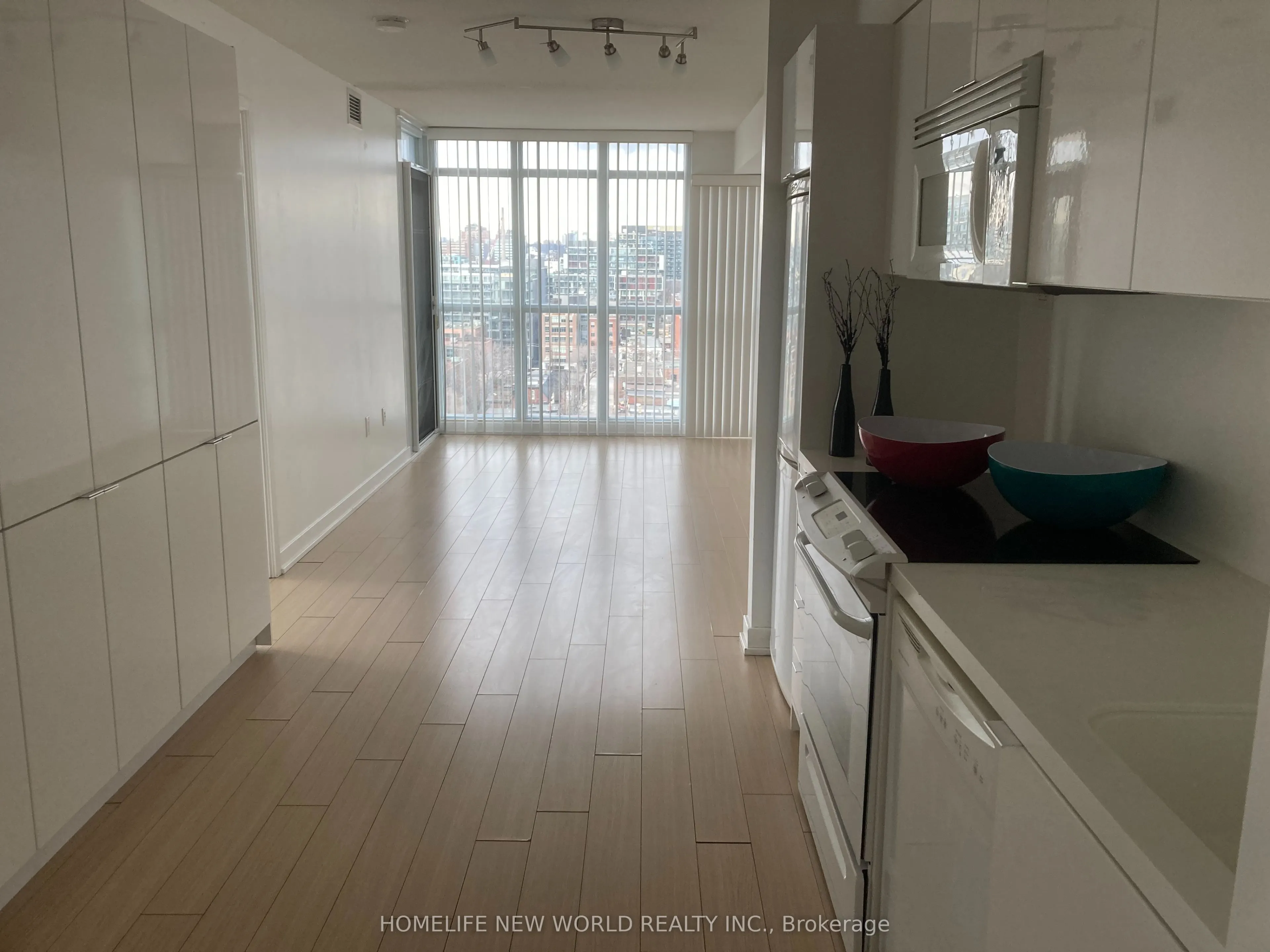 15 Iceboat Terrace, #1612