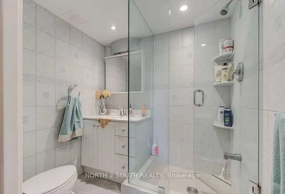 175 Hilda Avenue, #511