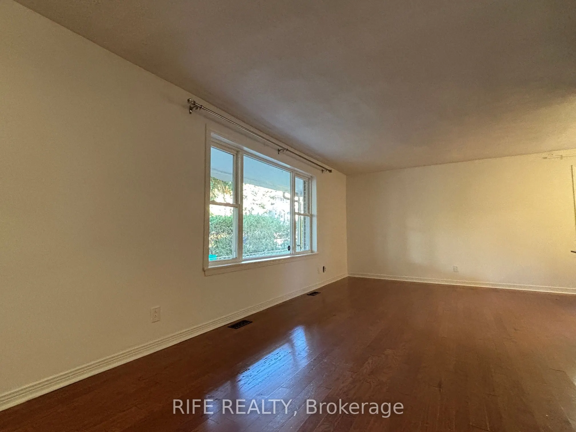 164 Shaughnessy Boulevard