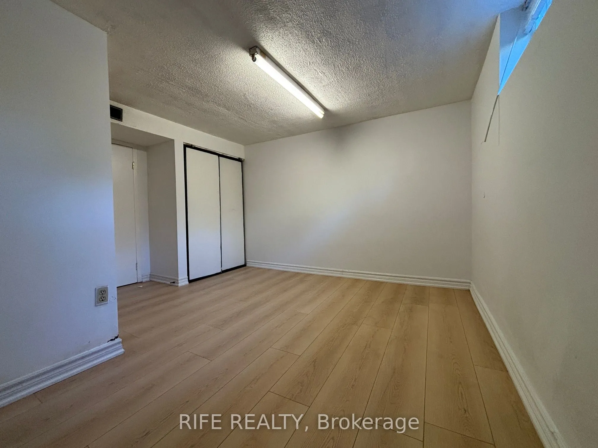 164 Shaughnessy Boulevard