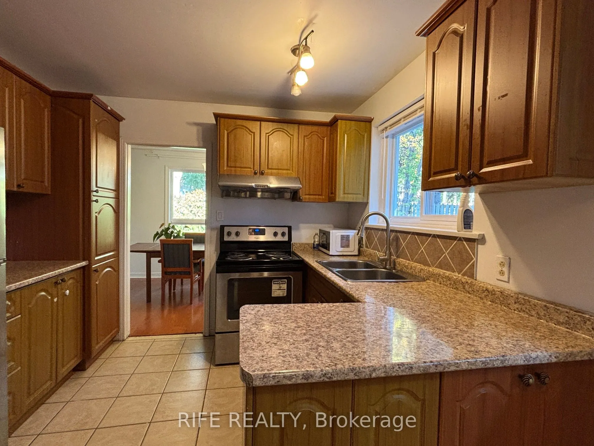164 Shaughnessy Boulevard