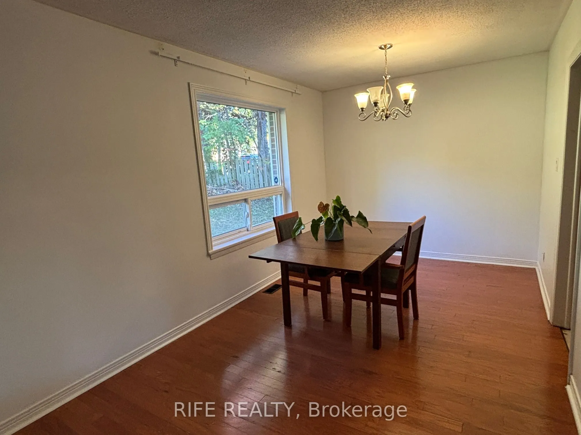164 Shaughnessy Boulevard