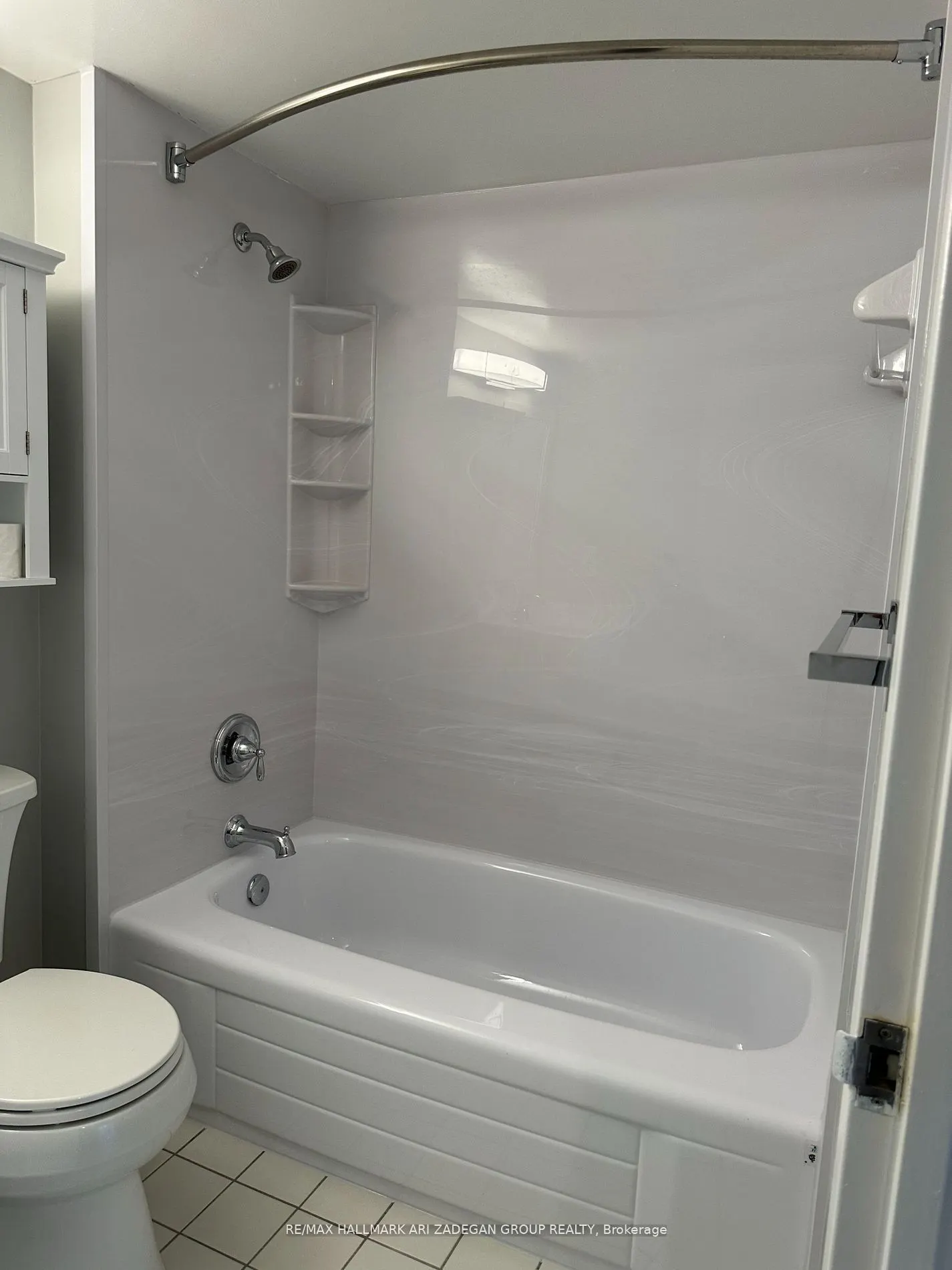 21 Overlea Boulevard, #312