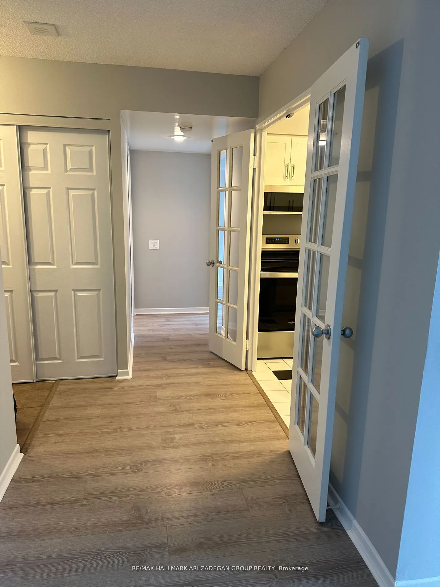 21 Overlea Boulevard, #312