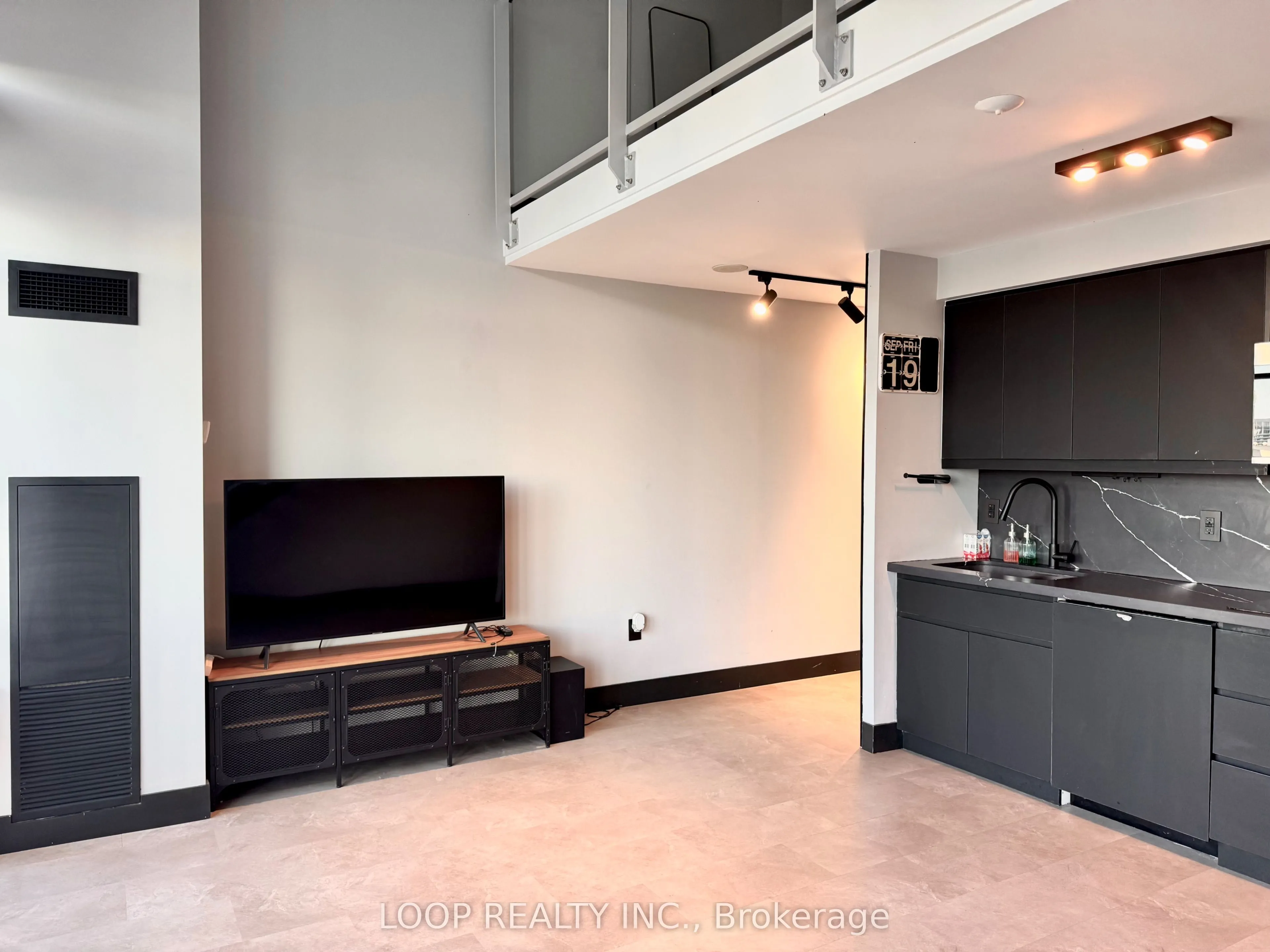 15 Fort York Boulevard, #4605