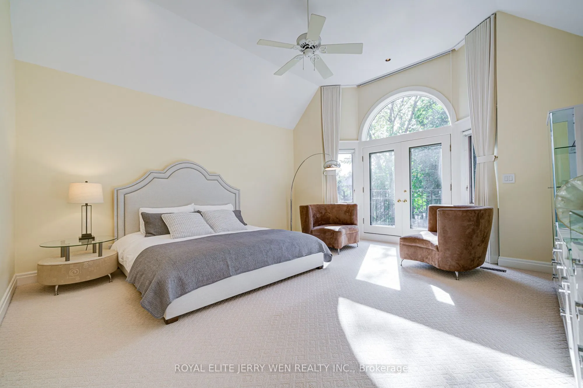 221 St Leonard's Avenue