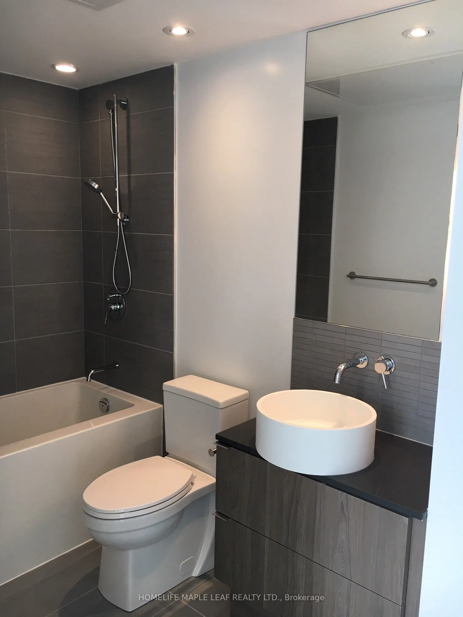 161 Roehampton Avenue, #1801