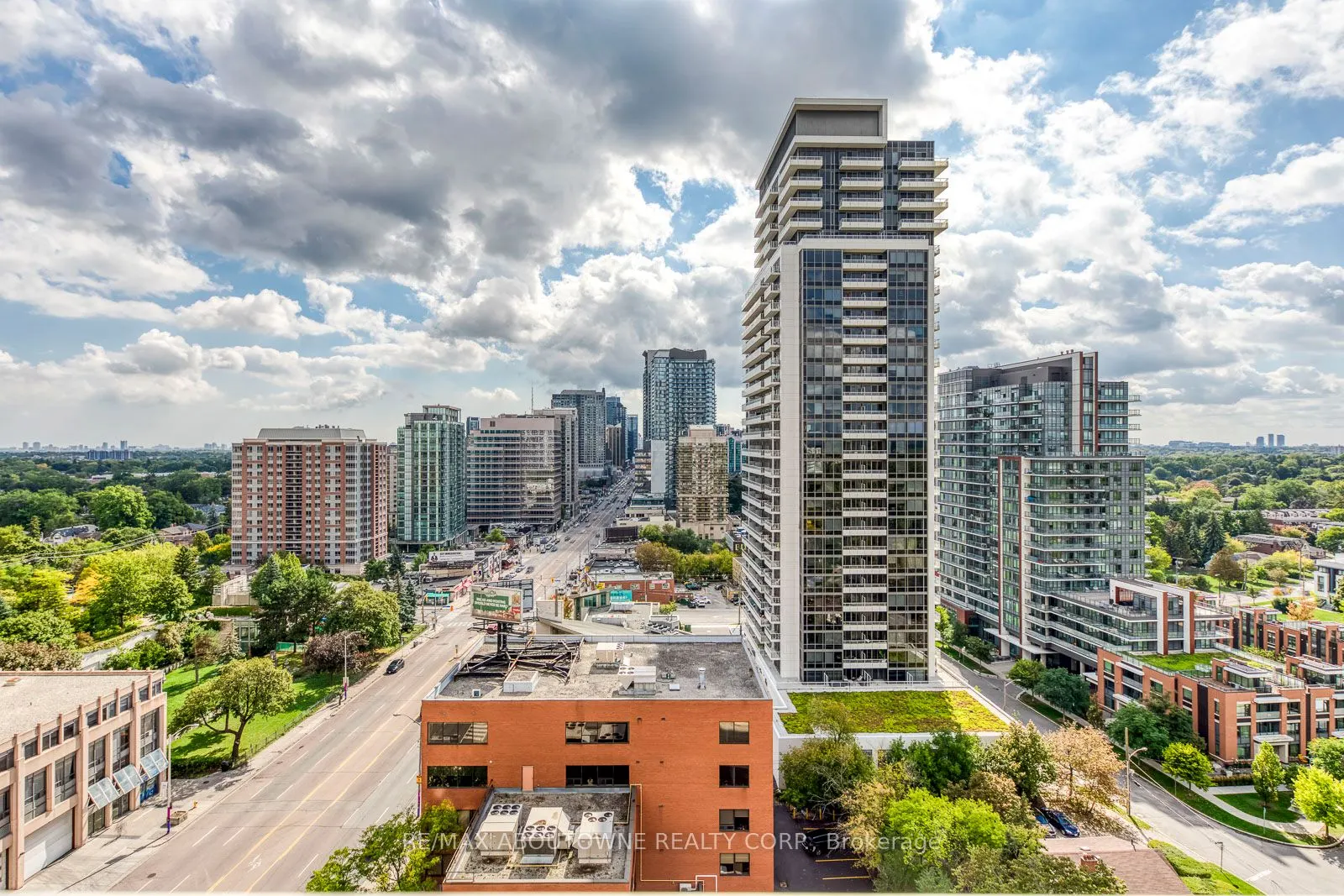 5418 Yonge Street, #1805