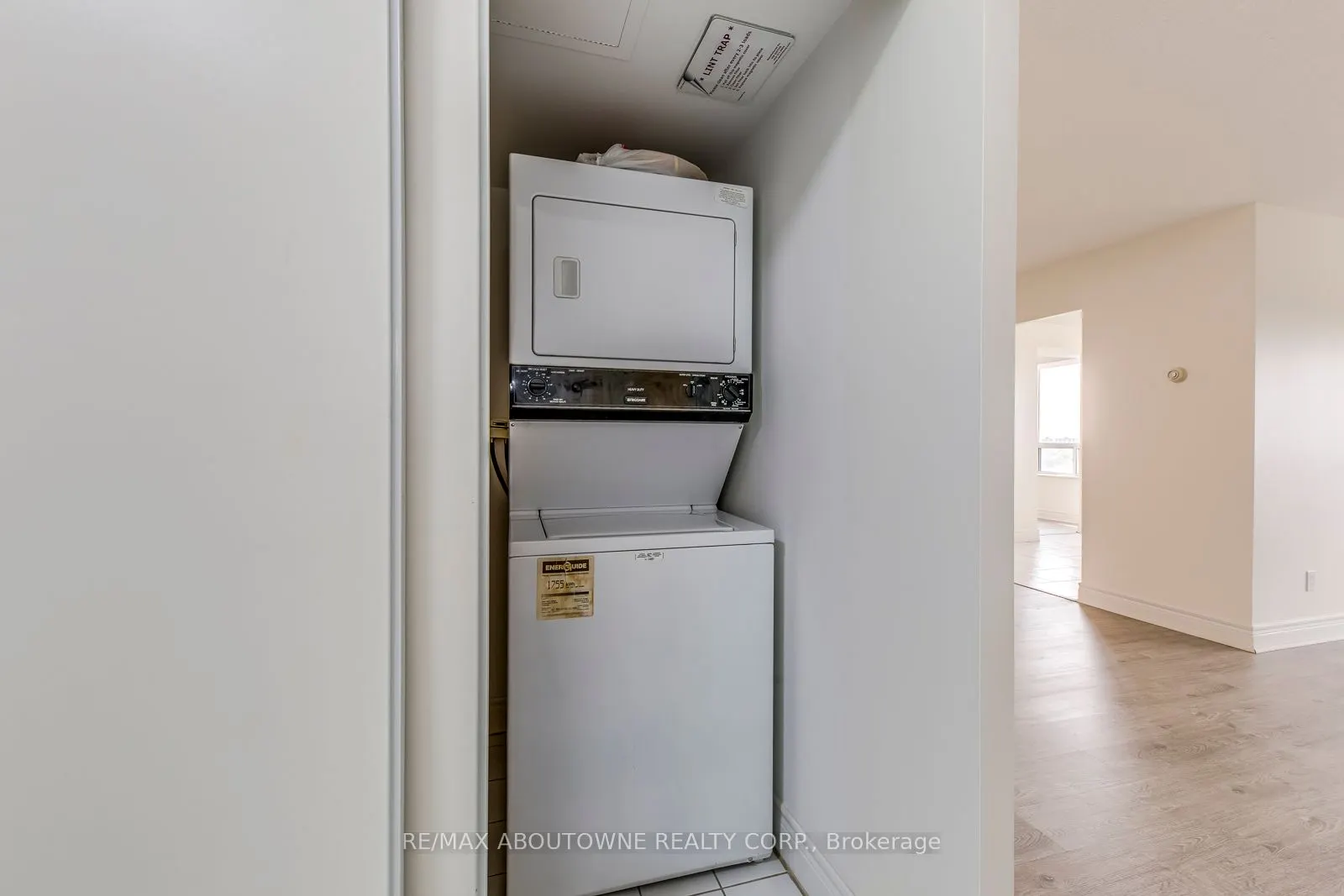 5418 Yonge Street, #1805