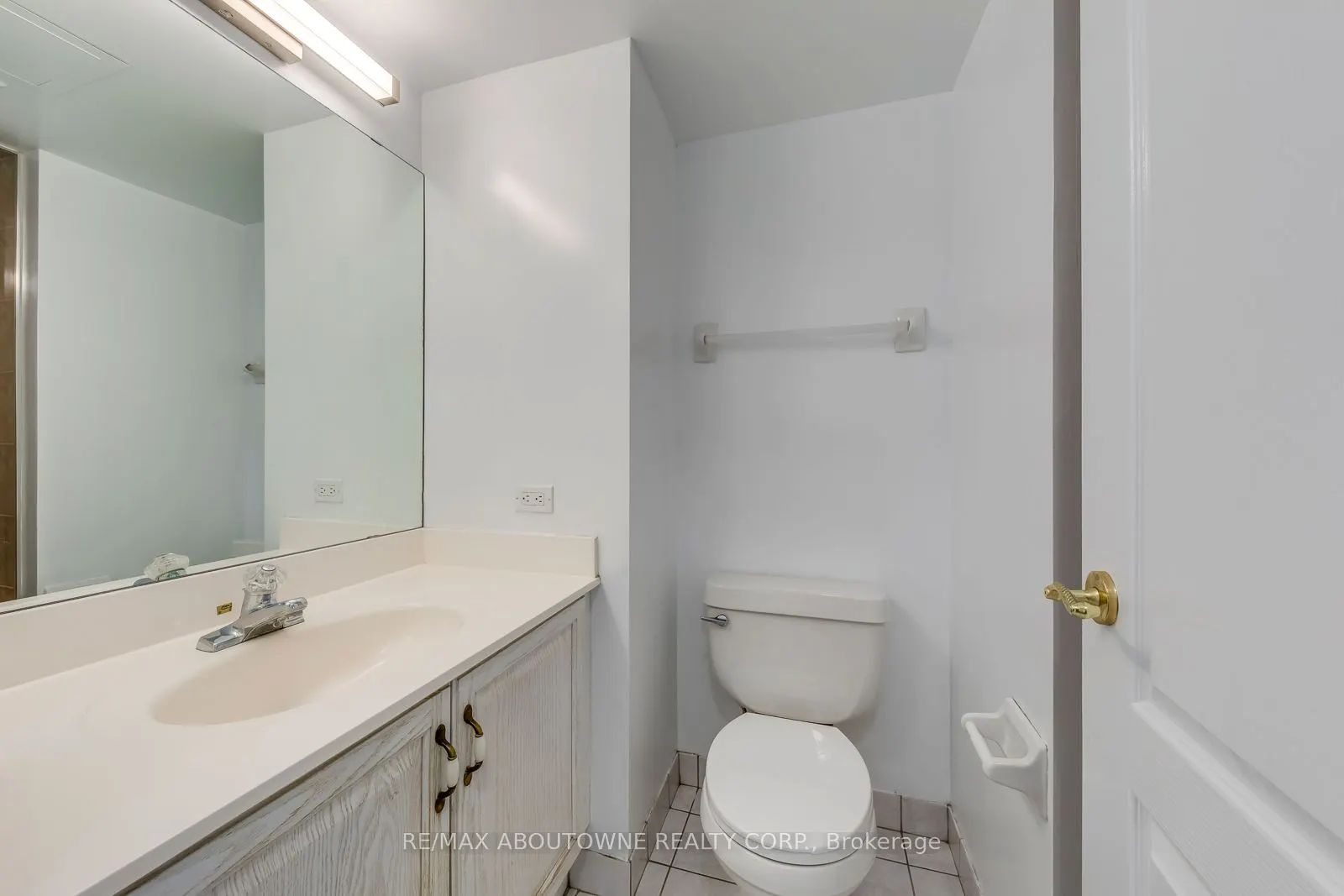 5418 Yonge Street, #1805