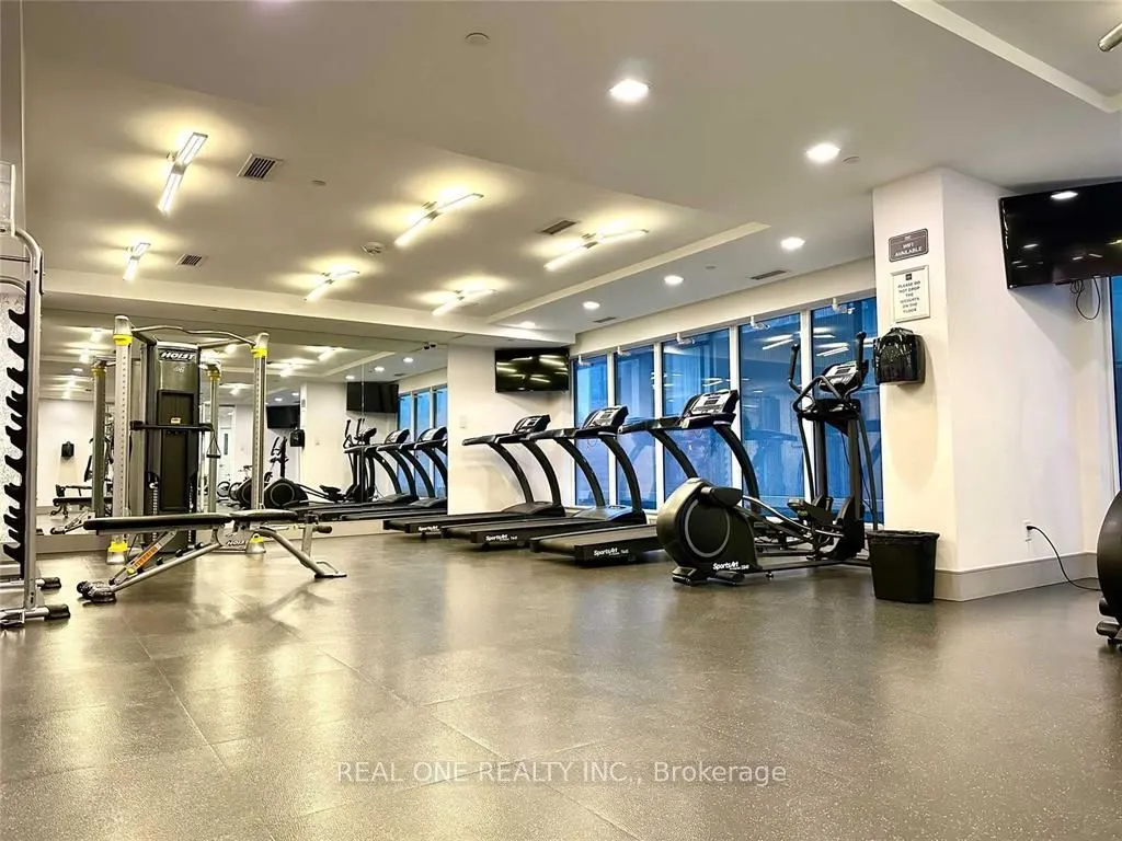 58 Orchard View Boulevard, #1004