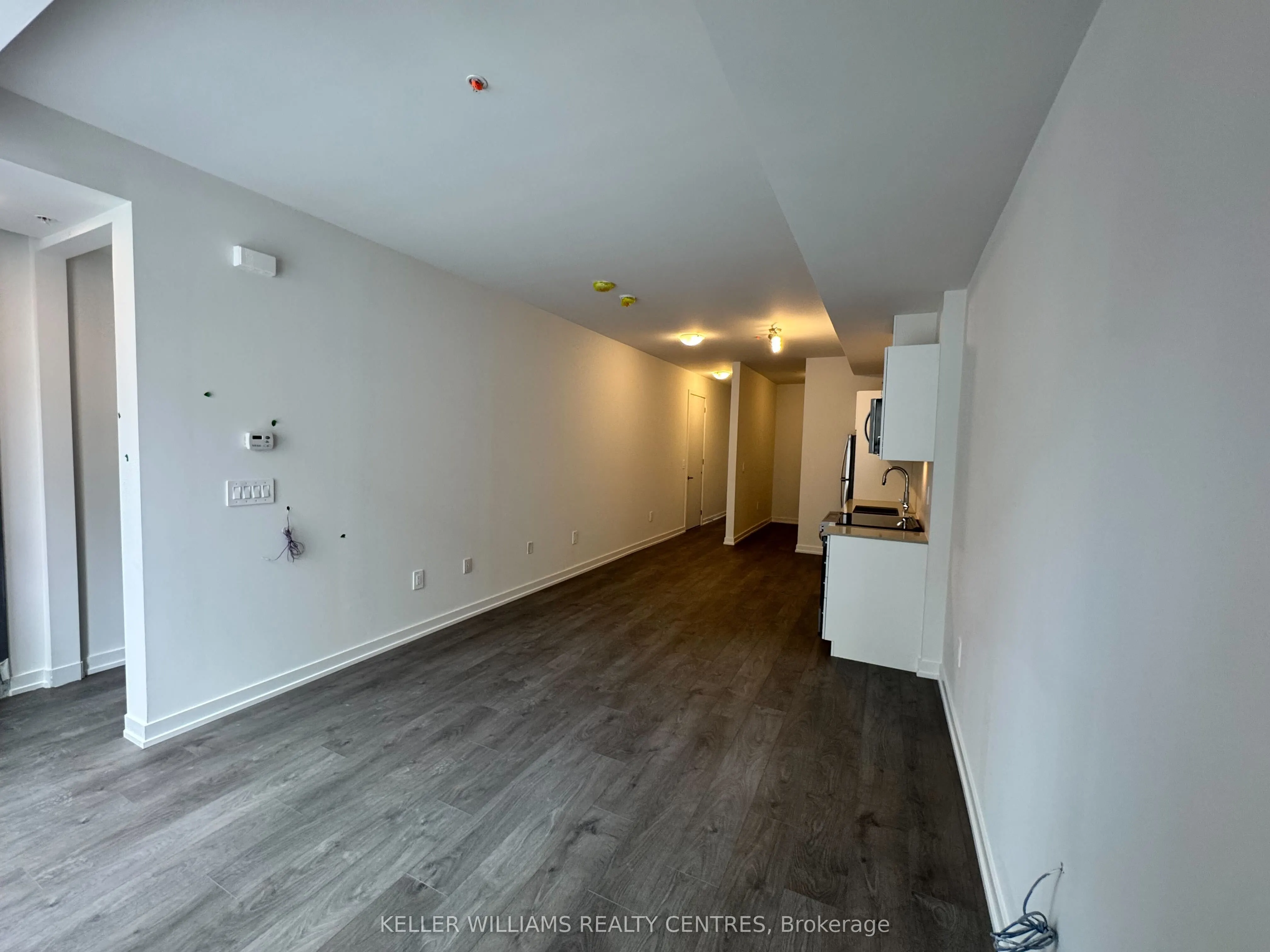 1680 Victoria Park Avenue, #216