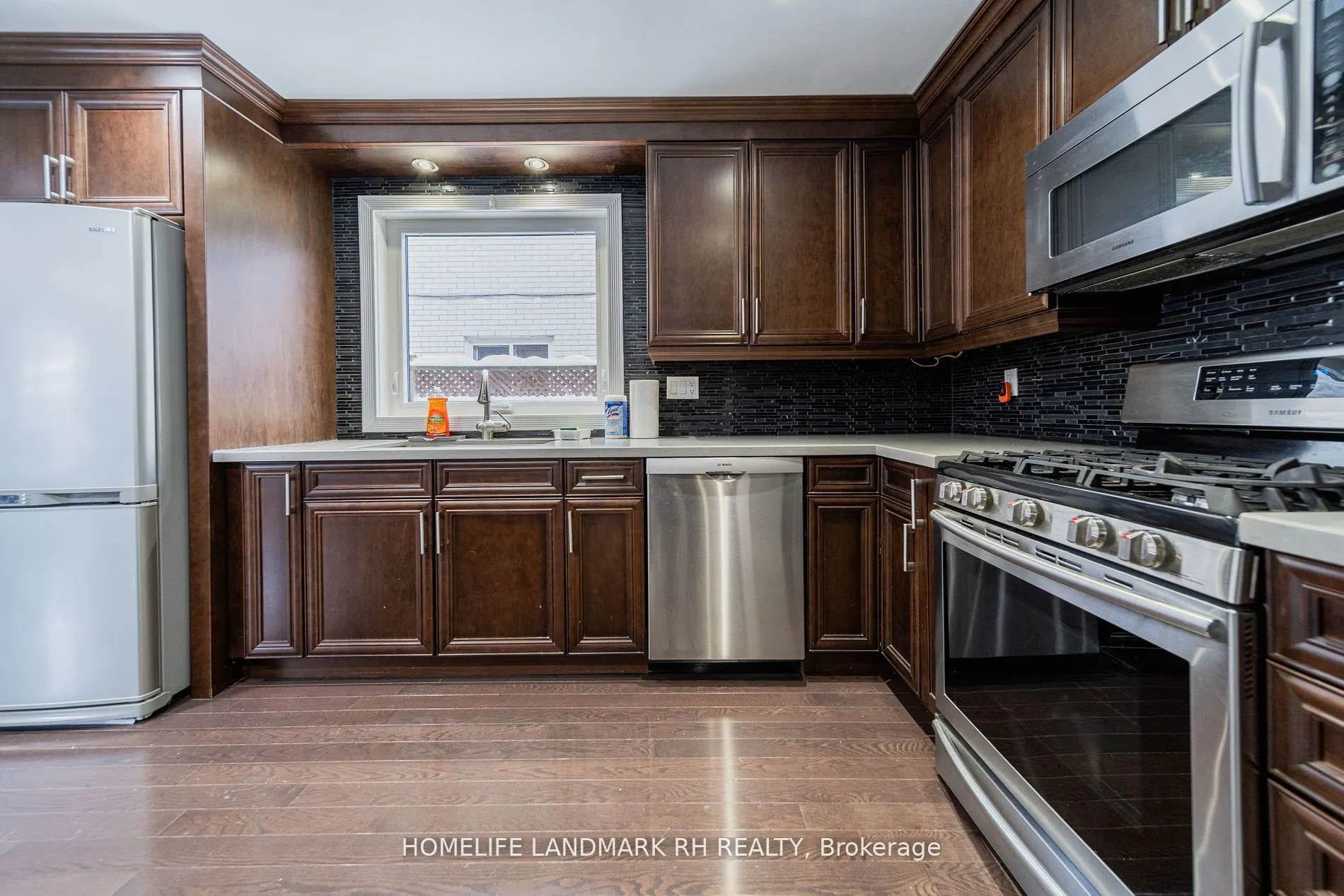 88 Chipwood Crescent