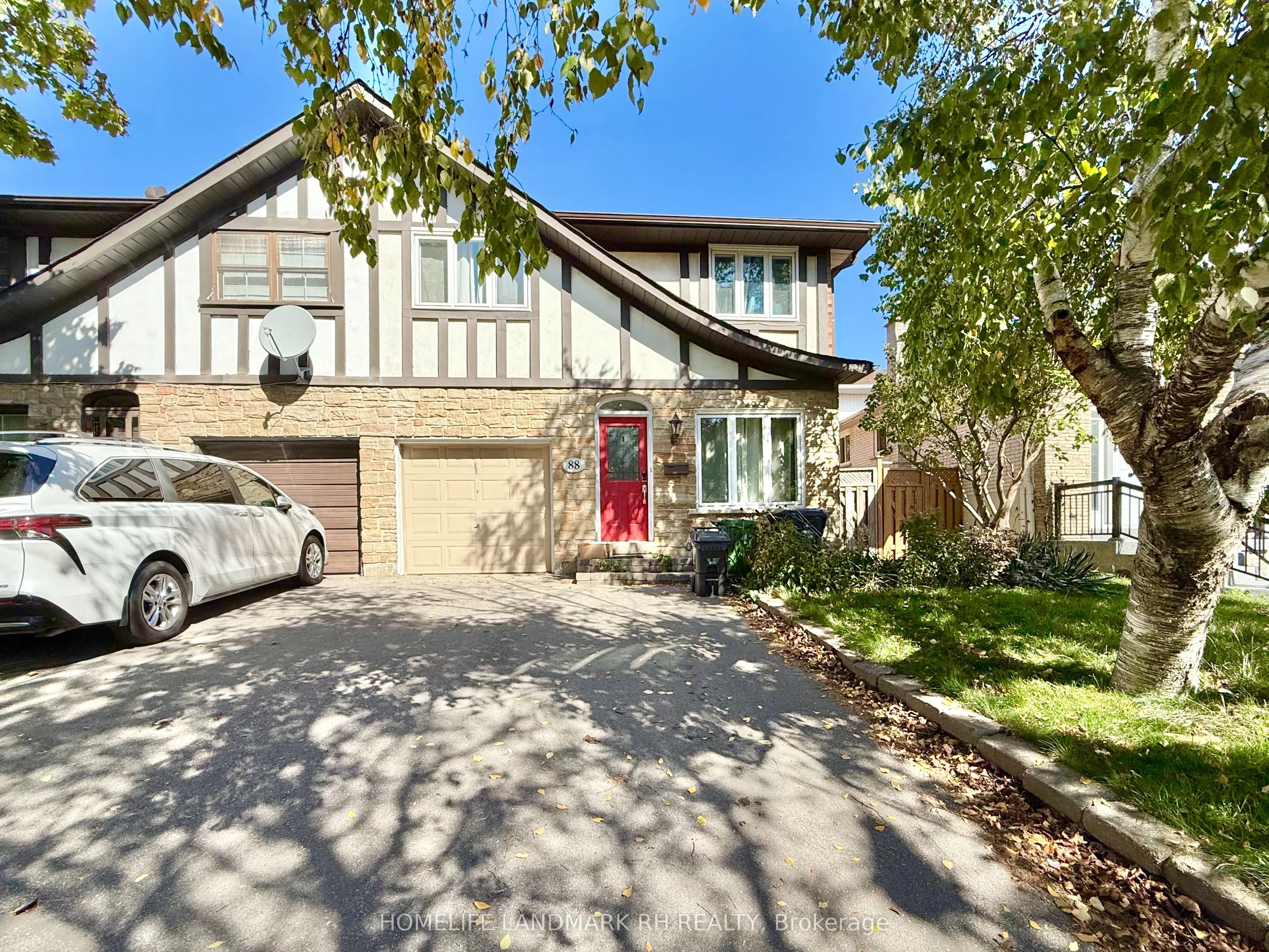 88 Chipwood Crescent