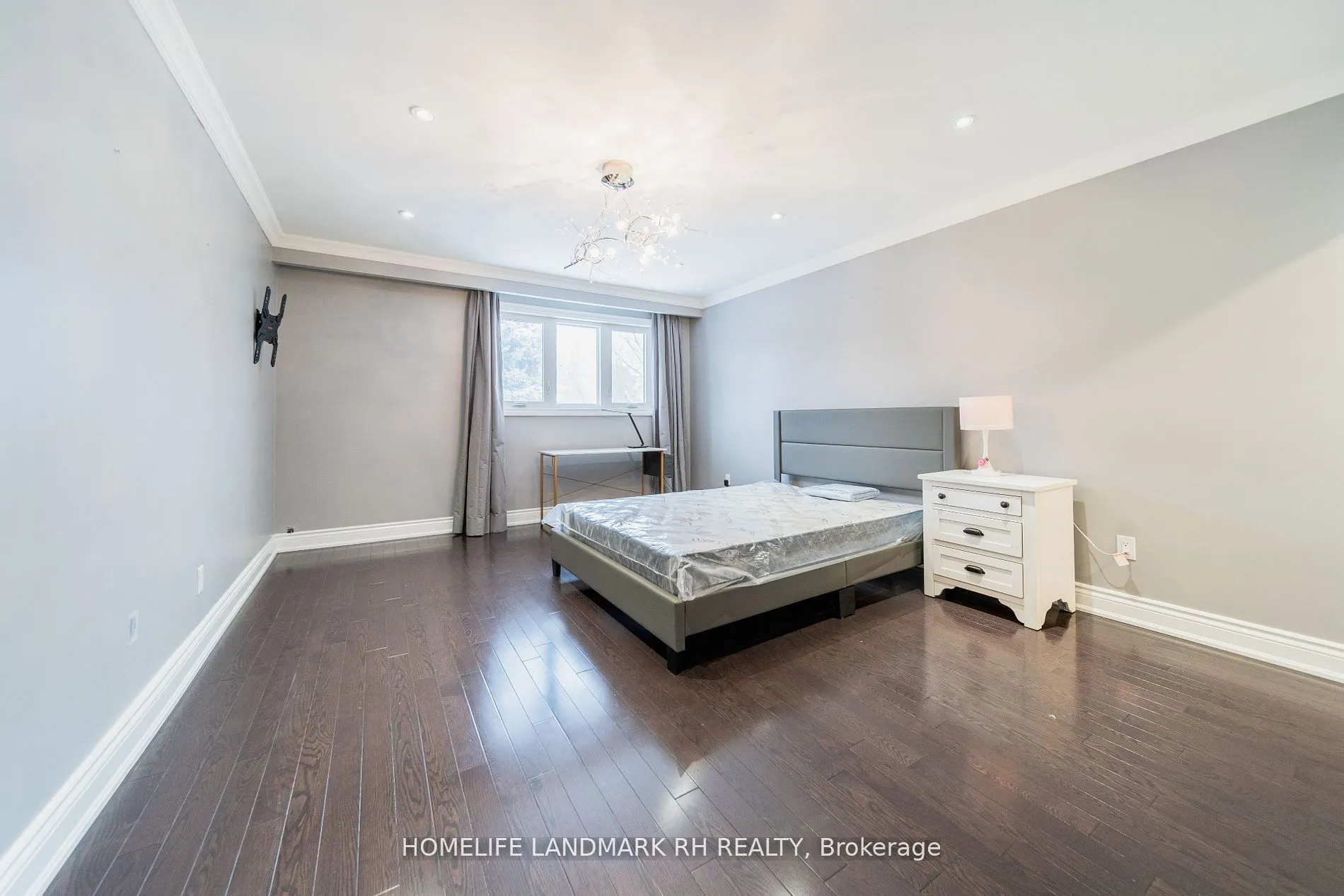 88 Chipwood Crescent
