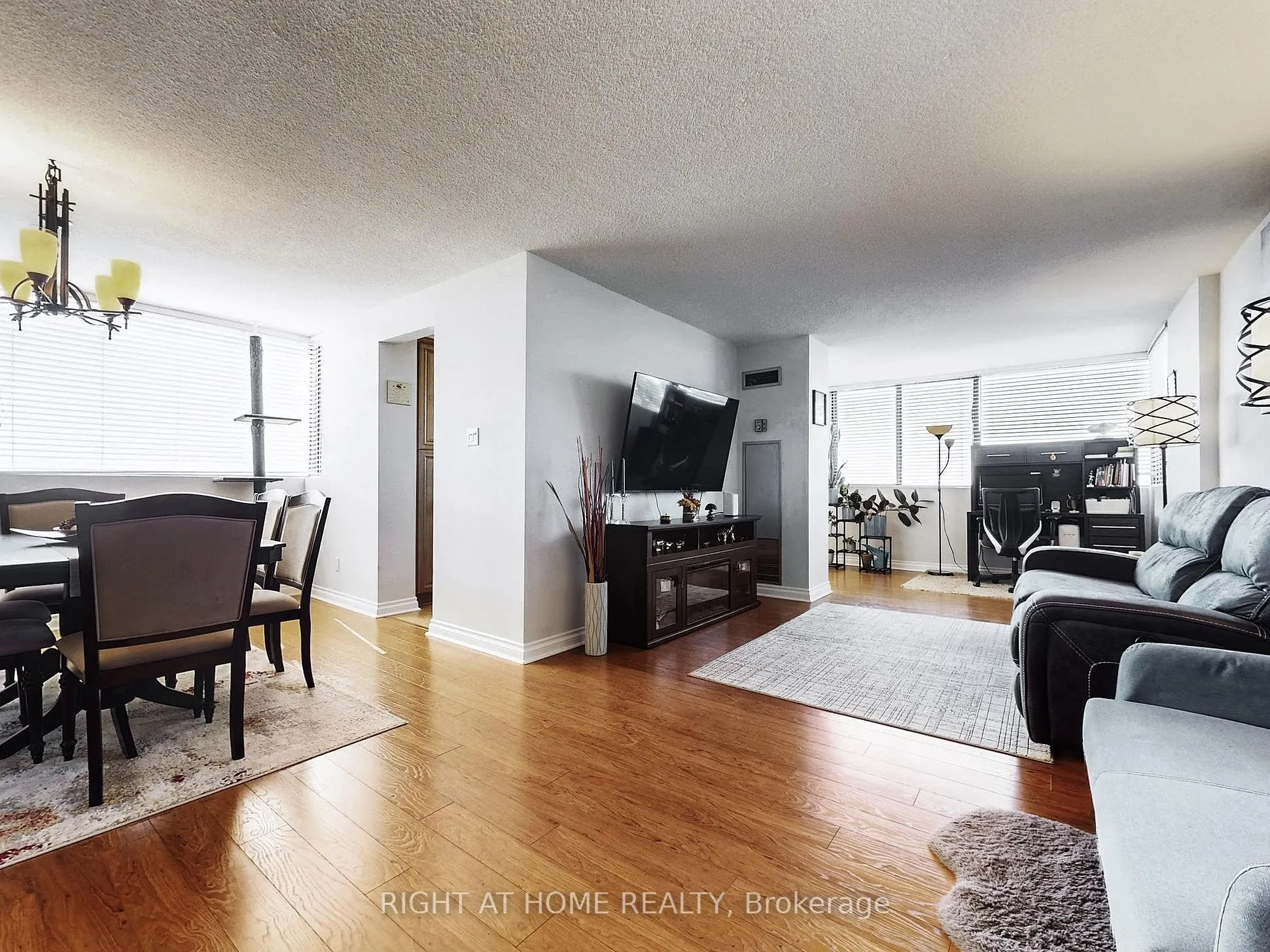 133 Torresdale Avenue, #2503