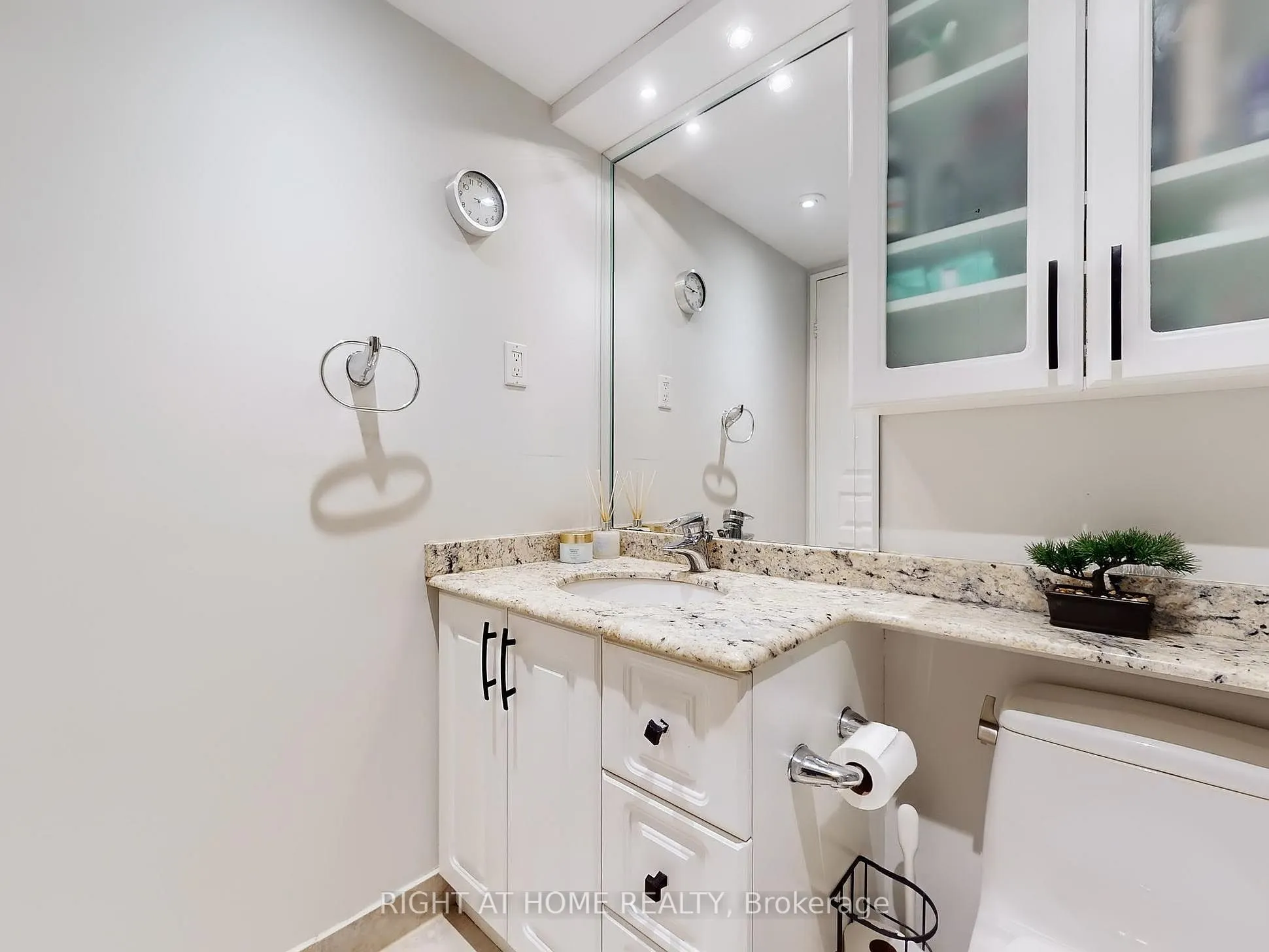 133 Torresdale Avenue, #2503