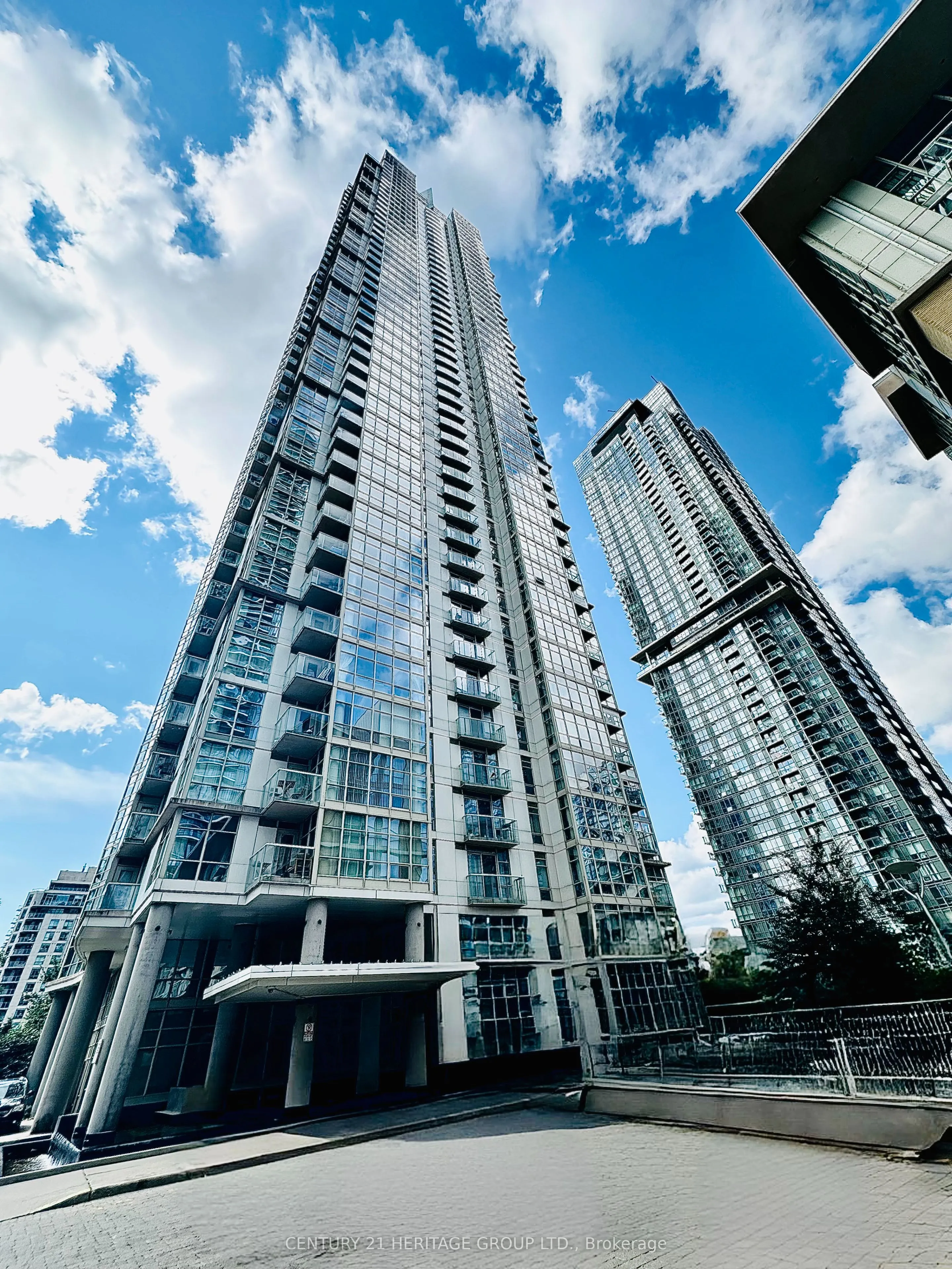 35 Mariner Terrace, #2211