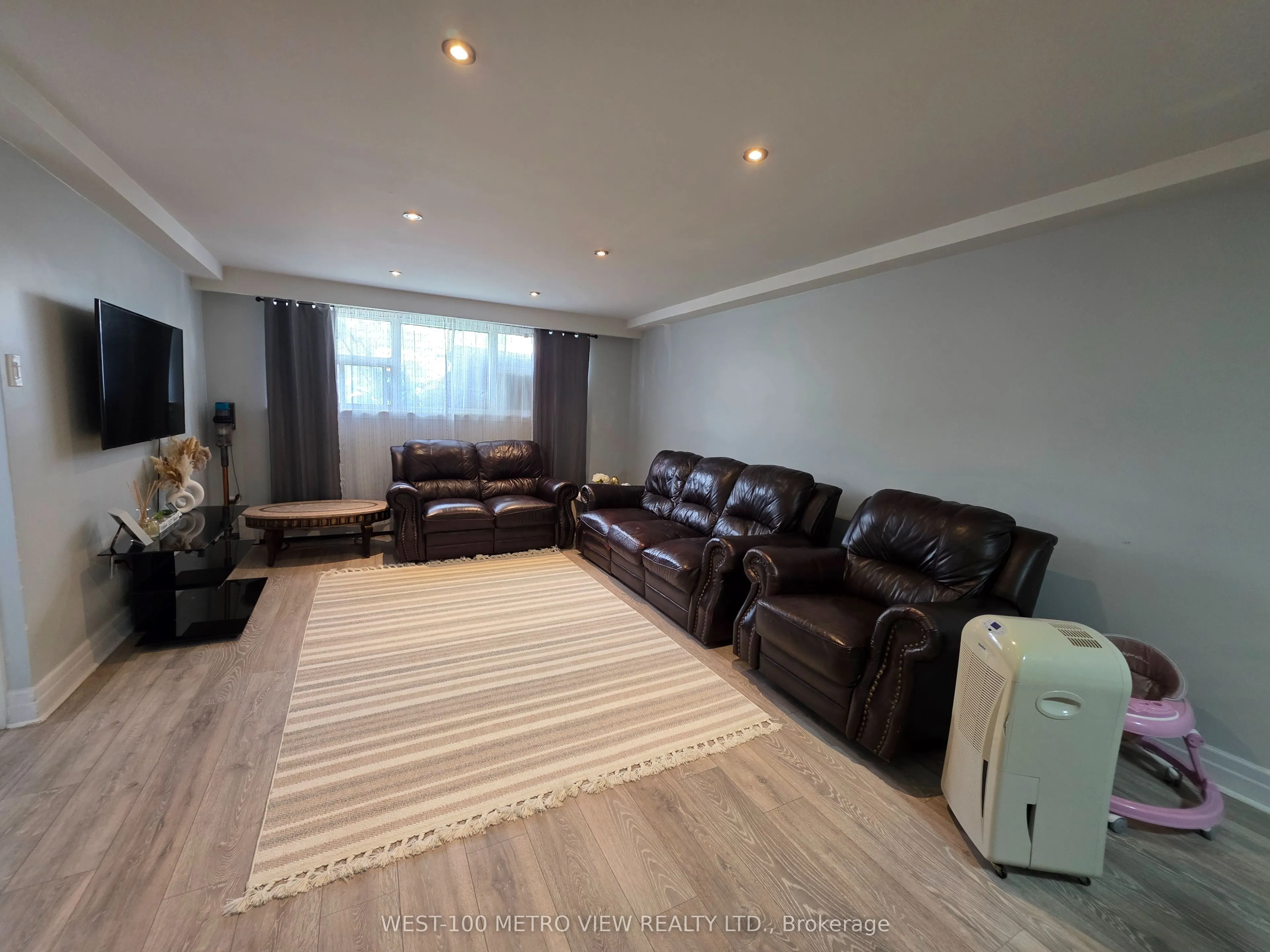 146 Overbrook Place, #Lower