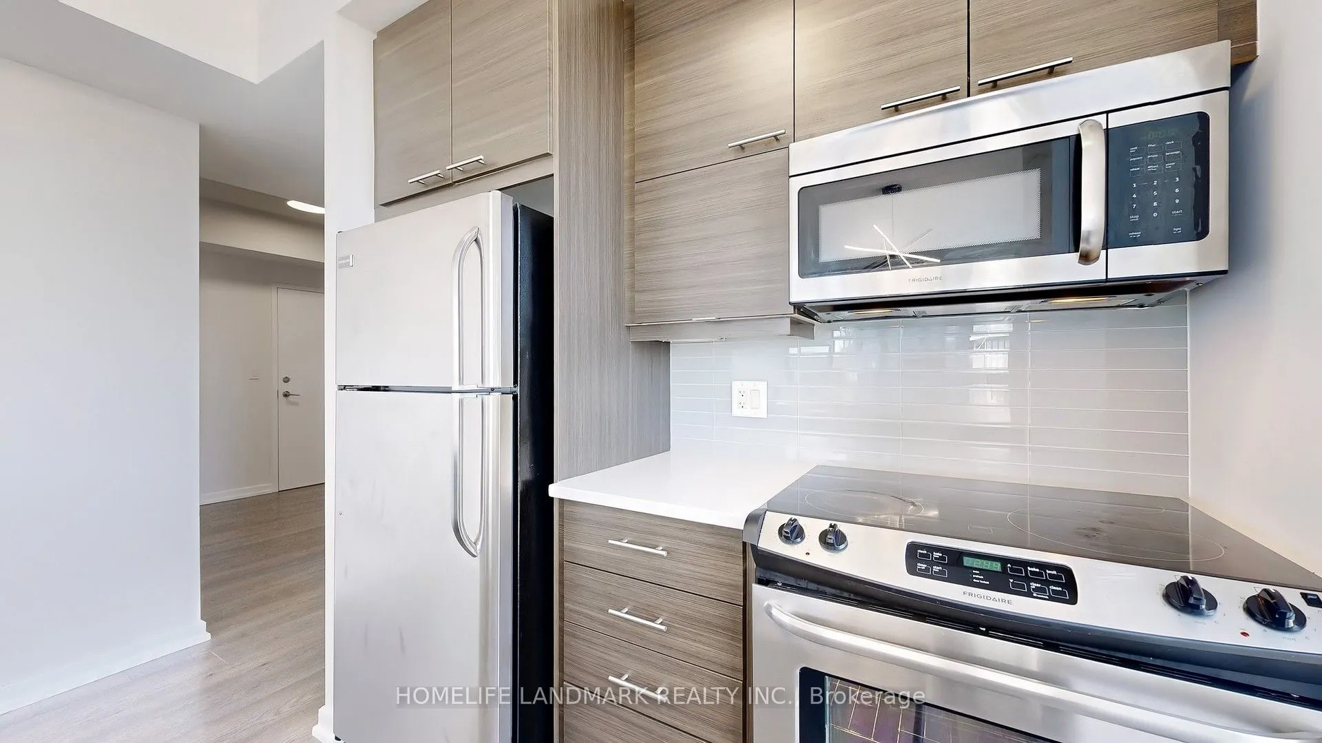 66 Forest Manor Road, #1208