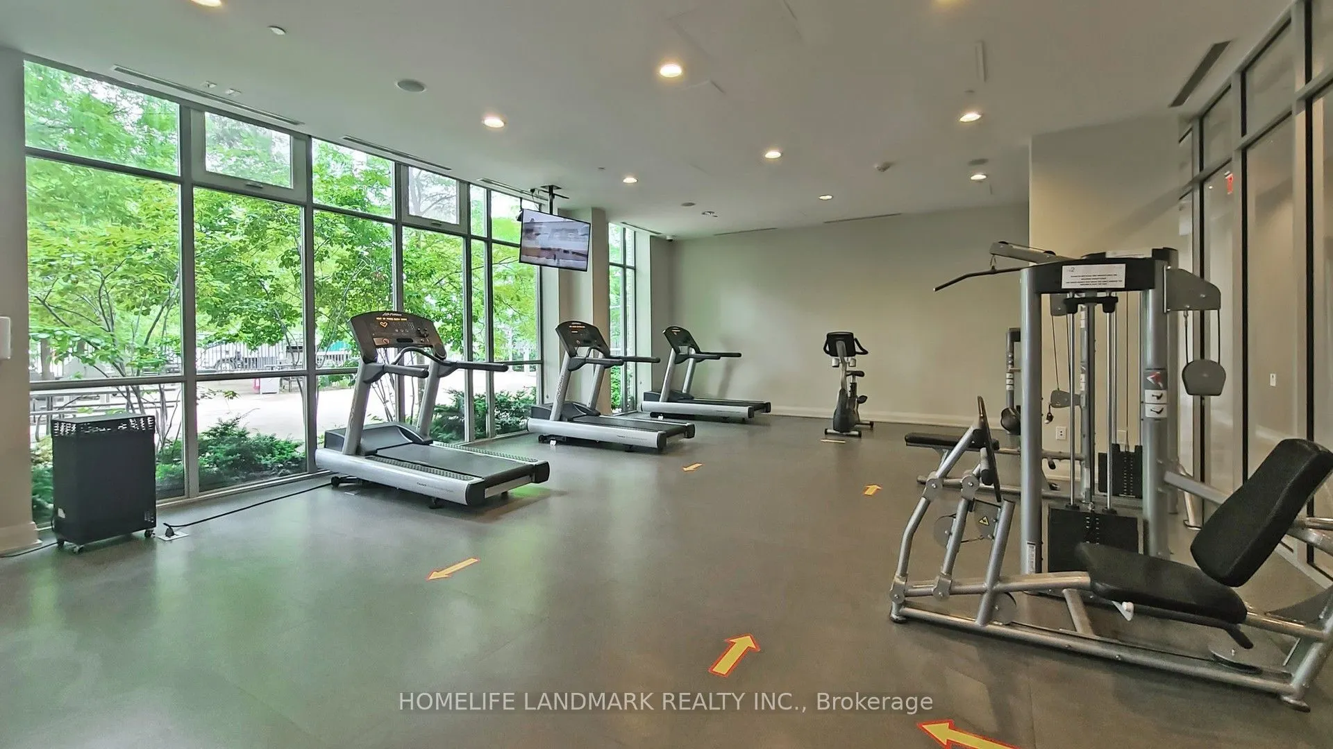 66 Forest Manor Road, #1208